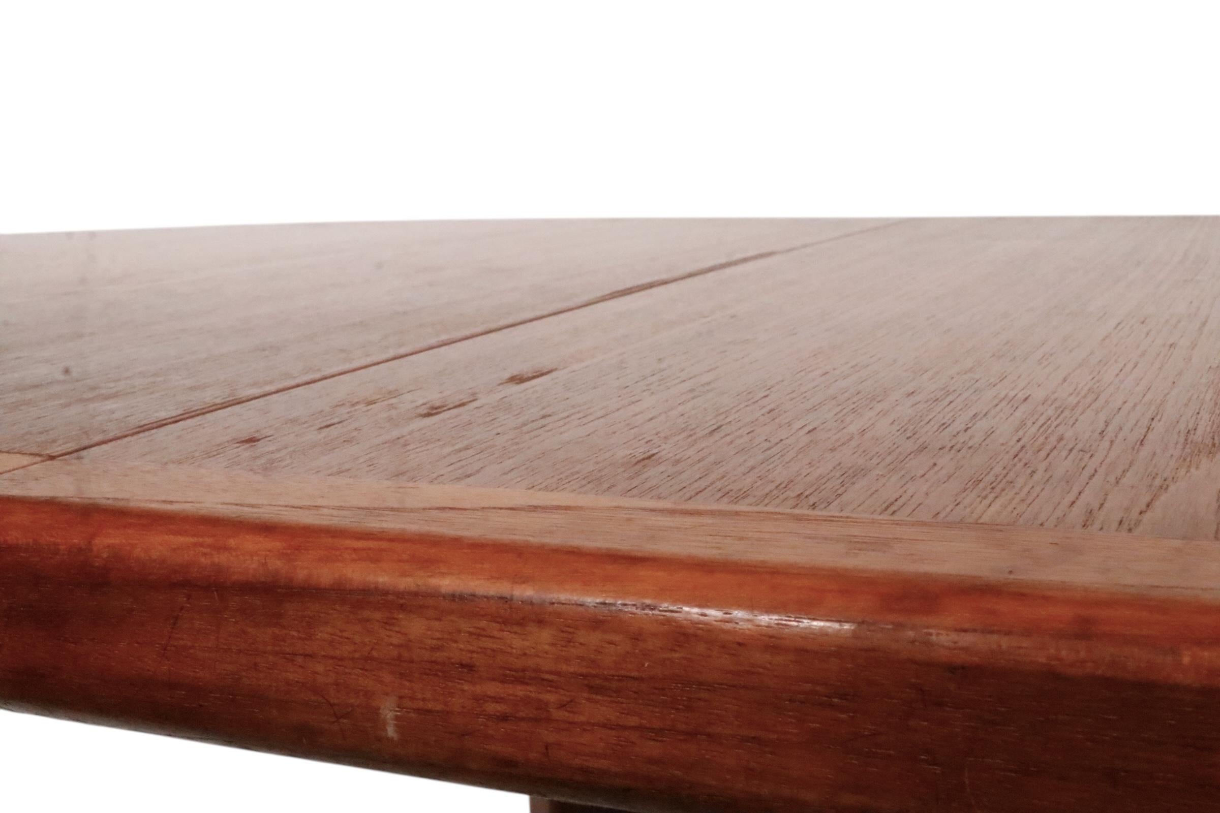 Mid Century Danish Modern Dining Table with two Leaves att. to Glostrup c. 1970s 4