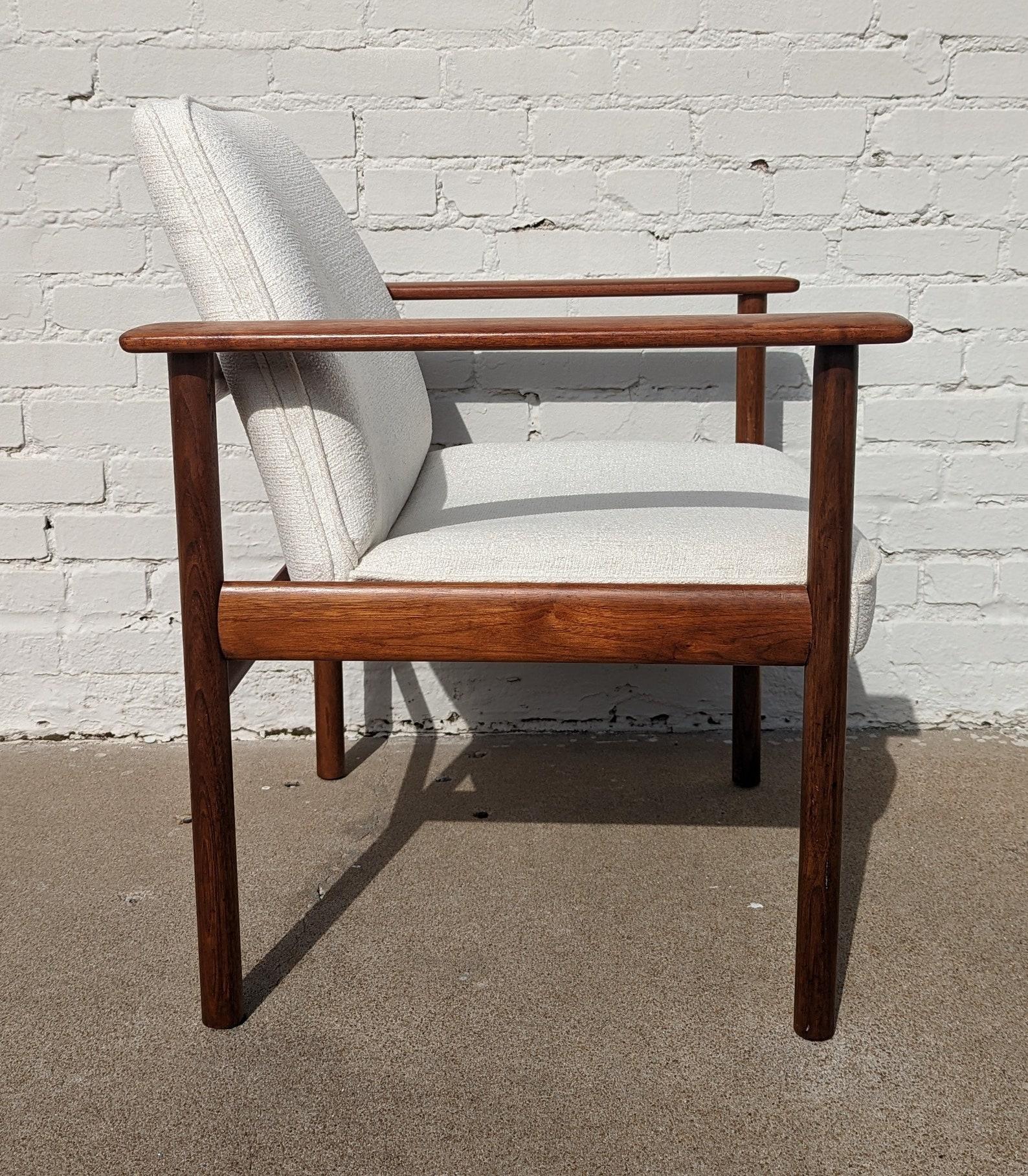 Mid-Century Modern Mid Century Danish Modern Dokka Mobler Side Chair For Sale