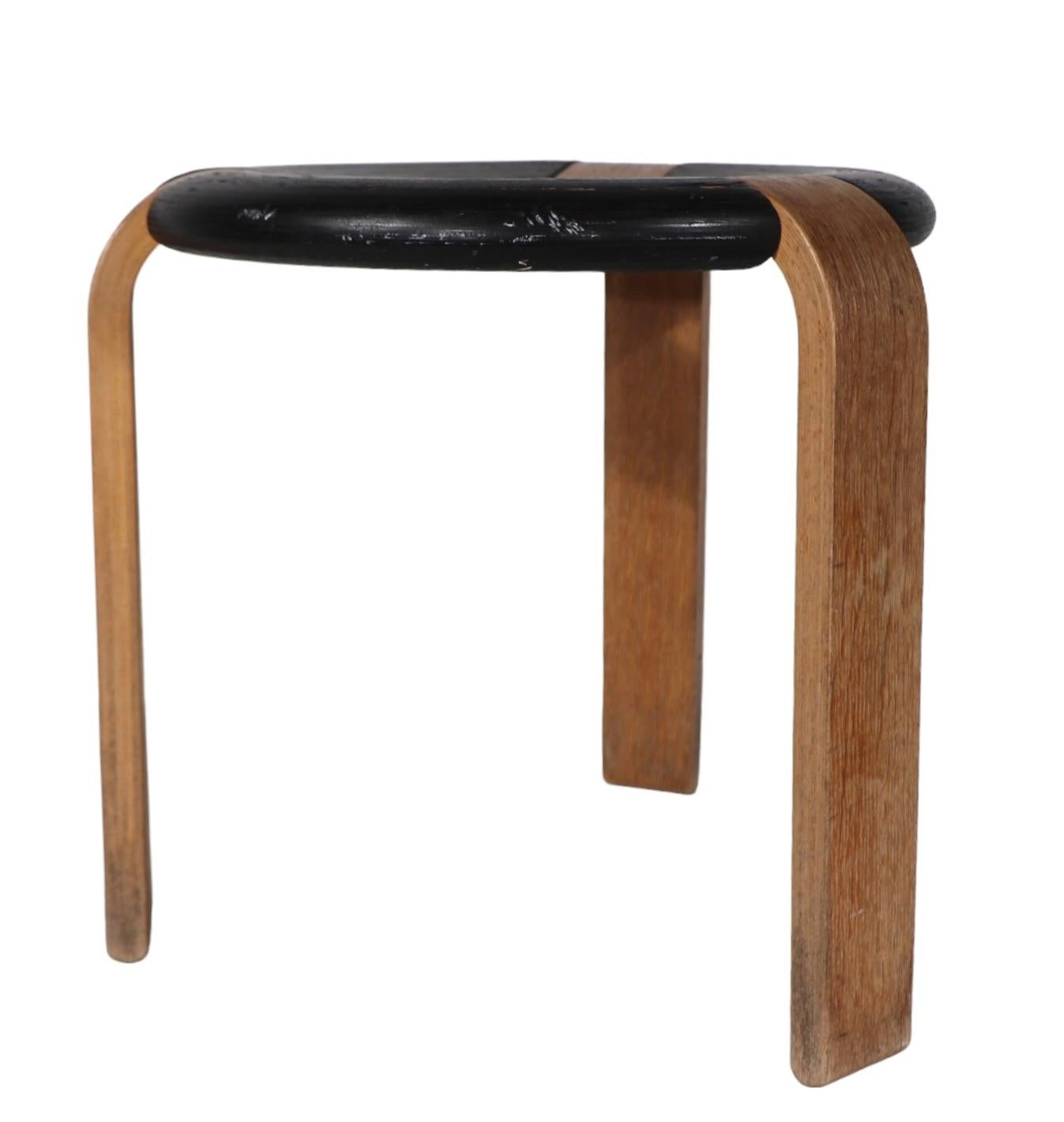 Mid Century Danish Modern Donut Stool by  Thygesen for Magnus Olesen c 1970's For Sale 3