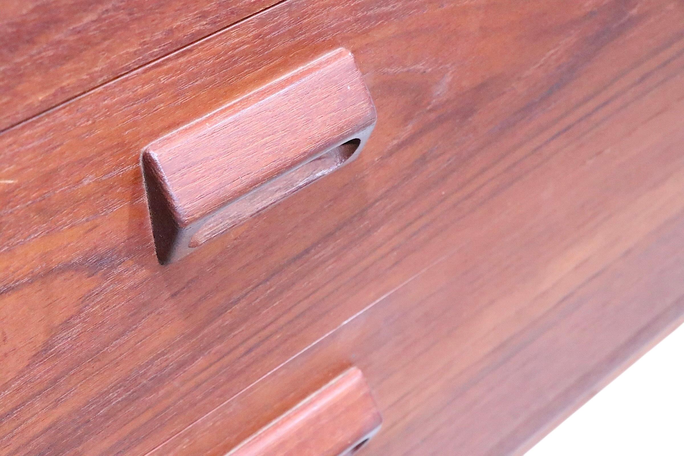 Mid Century Danish Modern Dresser by Boge Mogensen for Soberg Mobelfabrik in vendita 3