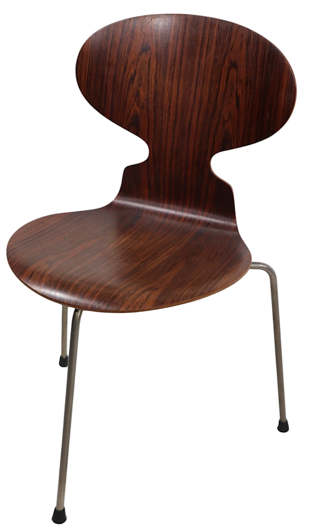 Sedia danese moderna di metà secolo di Arne Jacobsen per Fritz Hansen in vendita 3