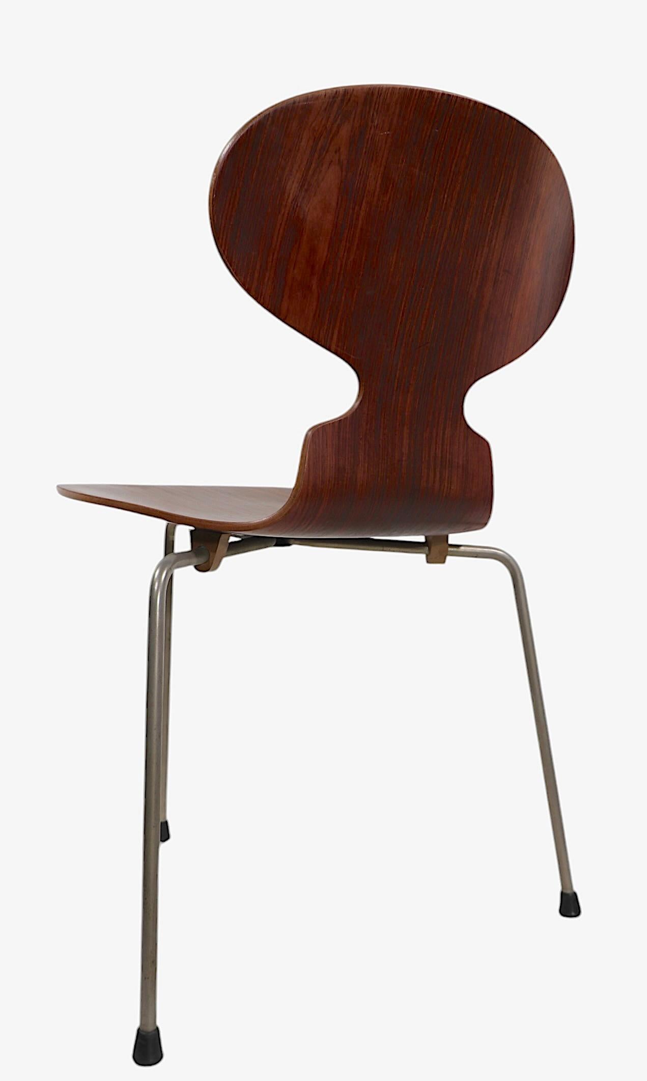 Sedia danese moderna di metà secolo di Arne Jacobsen per Fritz Hansen in vendita 2
