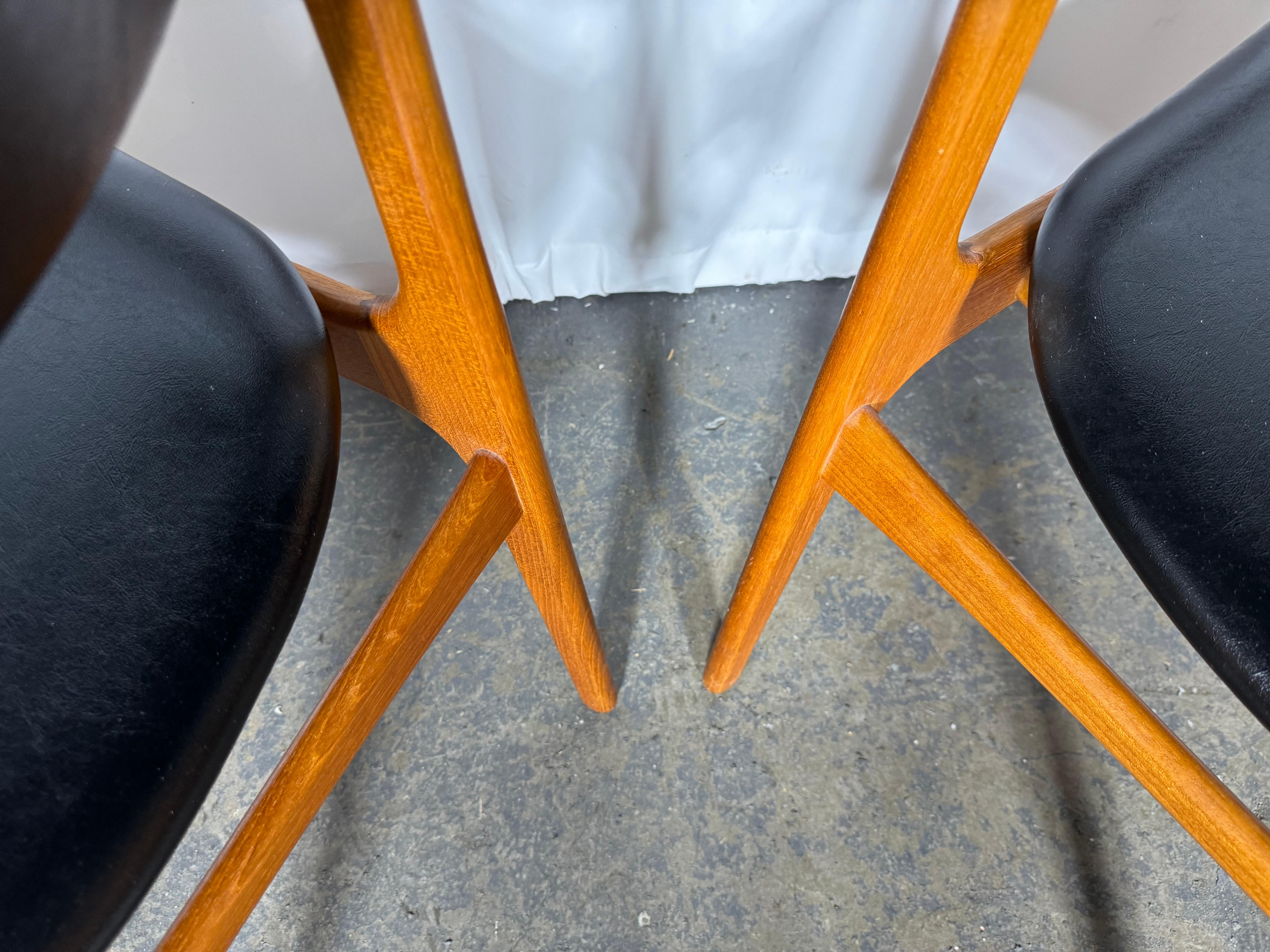 Cuir Fauteuils Erik Buch modernes danois du milieu du siècle dernier, modèle 49 en vente