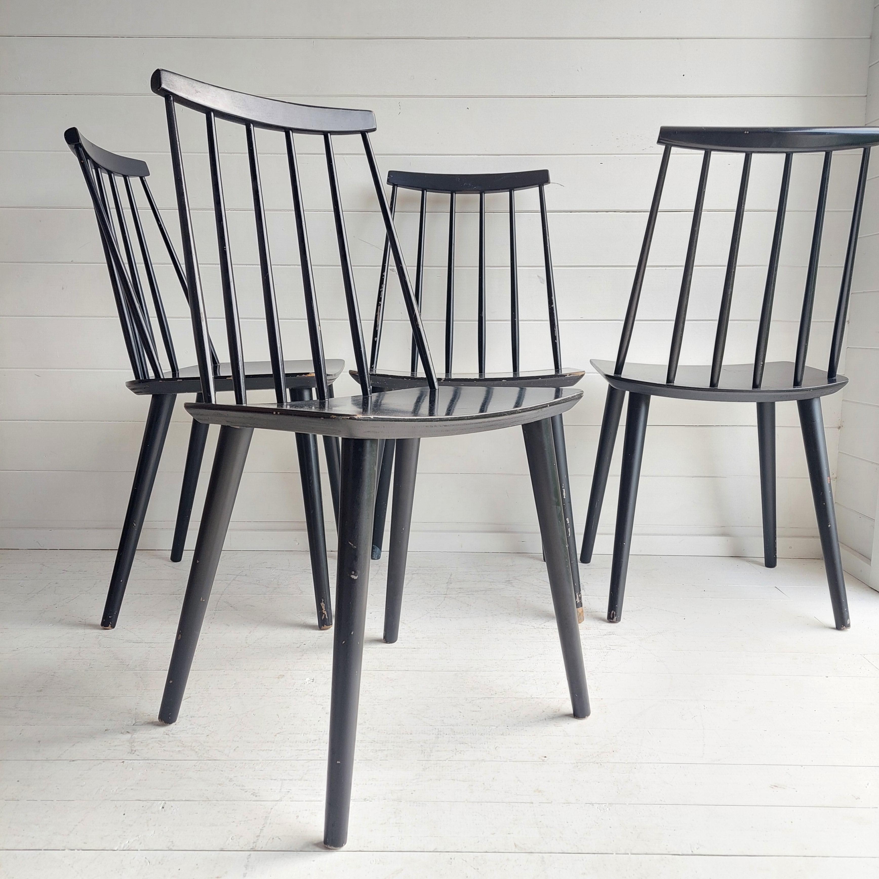 Mid Century Danish Modern Farstrup Set of 4 Spindle Black Chairs In Good Condition In Leamington Spa, GB