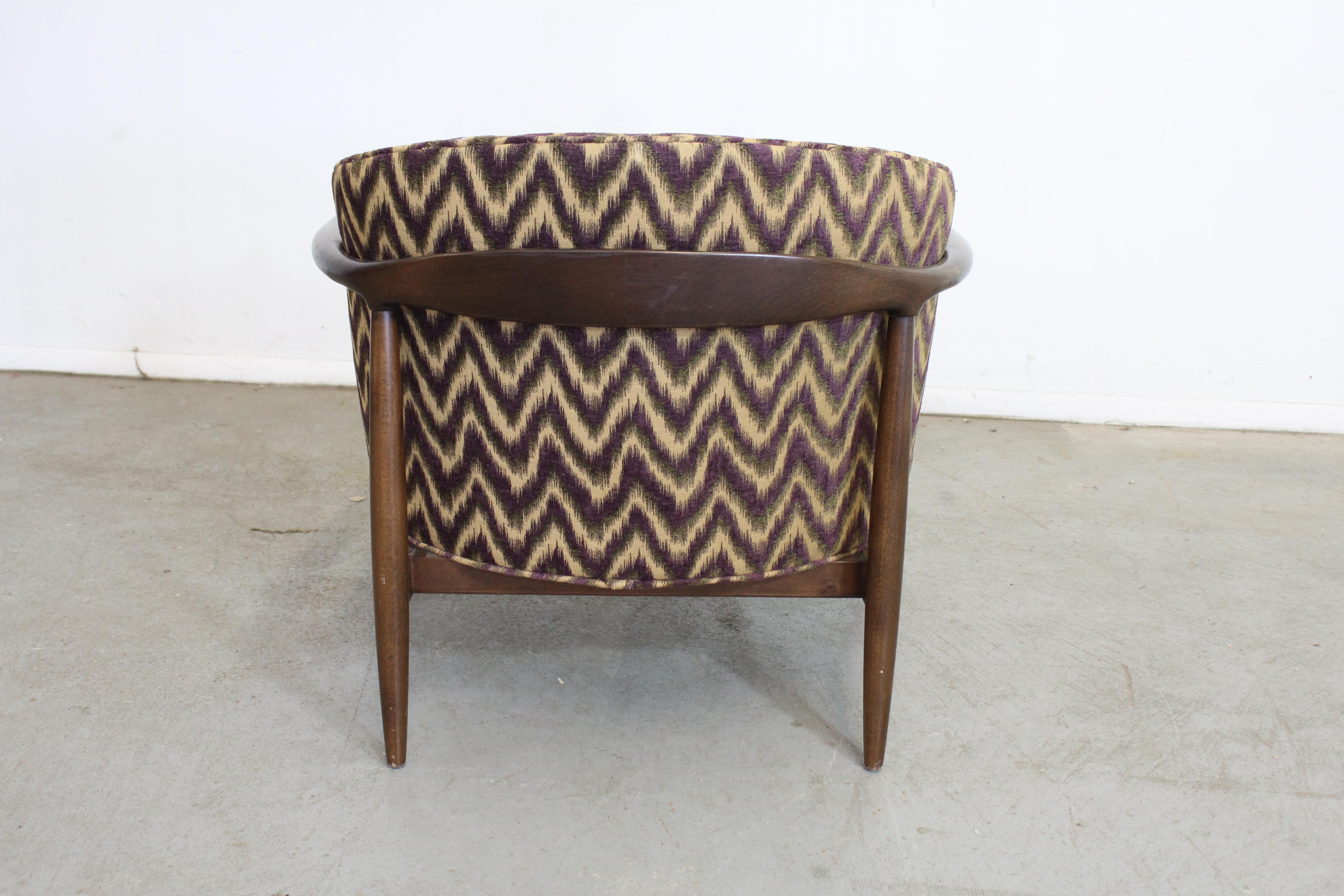 20th Century Mid-Century Danish Modern Finn Andersen Barrel Back Club Chair For Sale