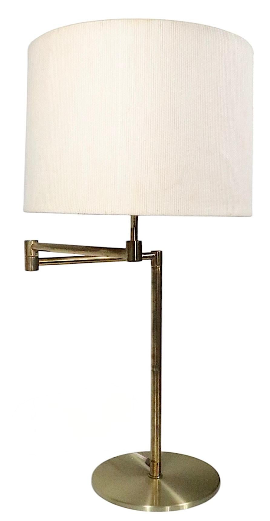 Lampe de bureau moderne danoise du milieu du siècle dernier par Frandsen d'après Nessen en vente 9