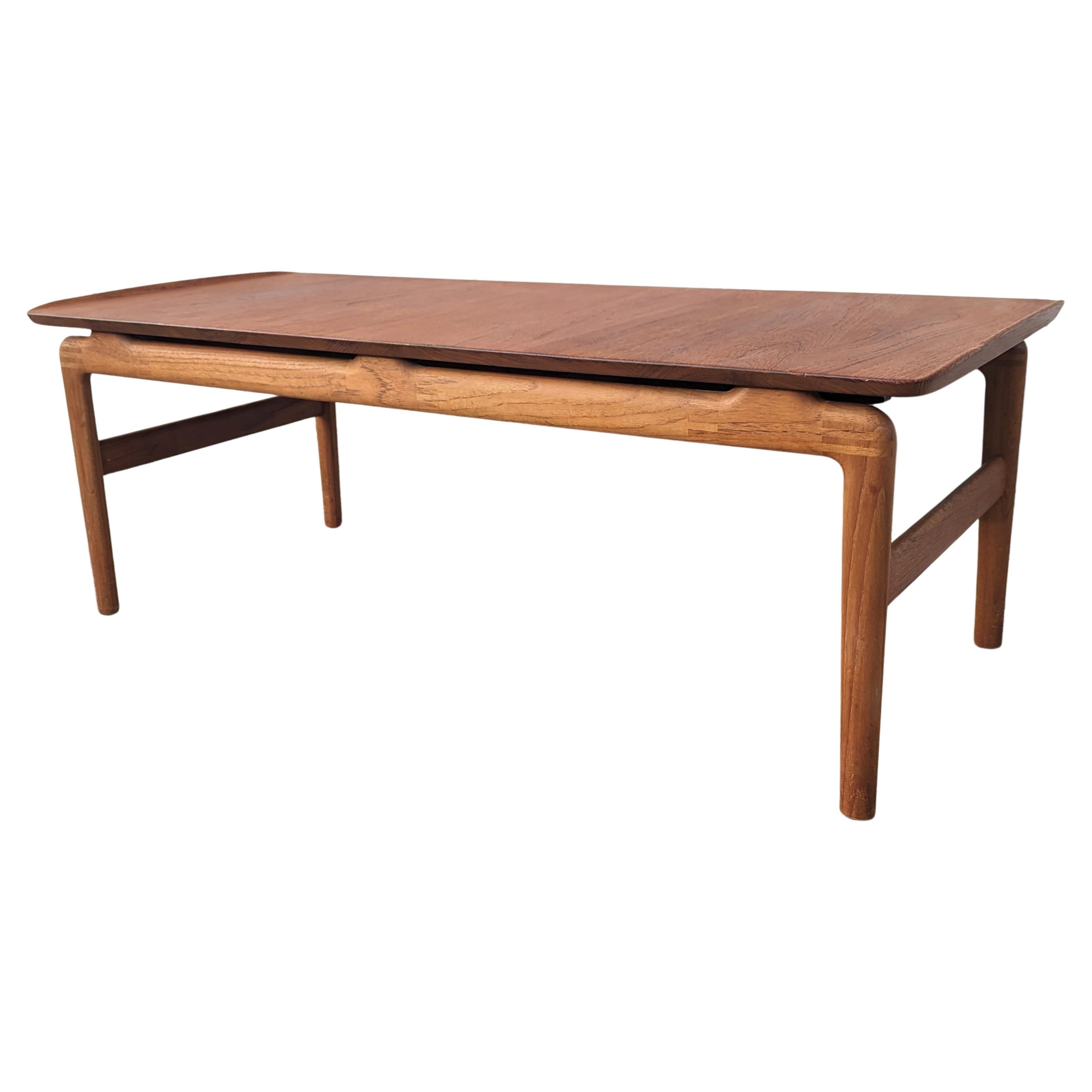 Mid Century Danish Modern Hvidt & Molgaard Coffee Table For Sale