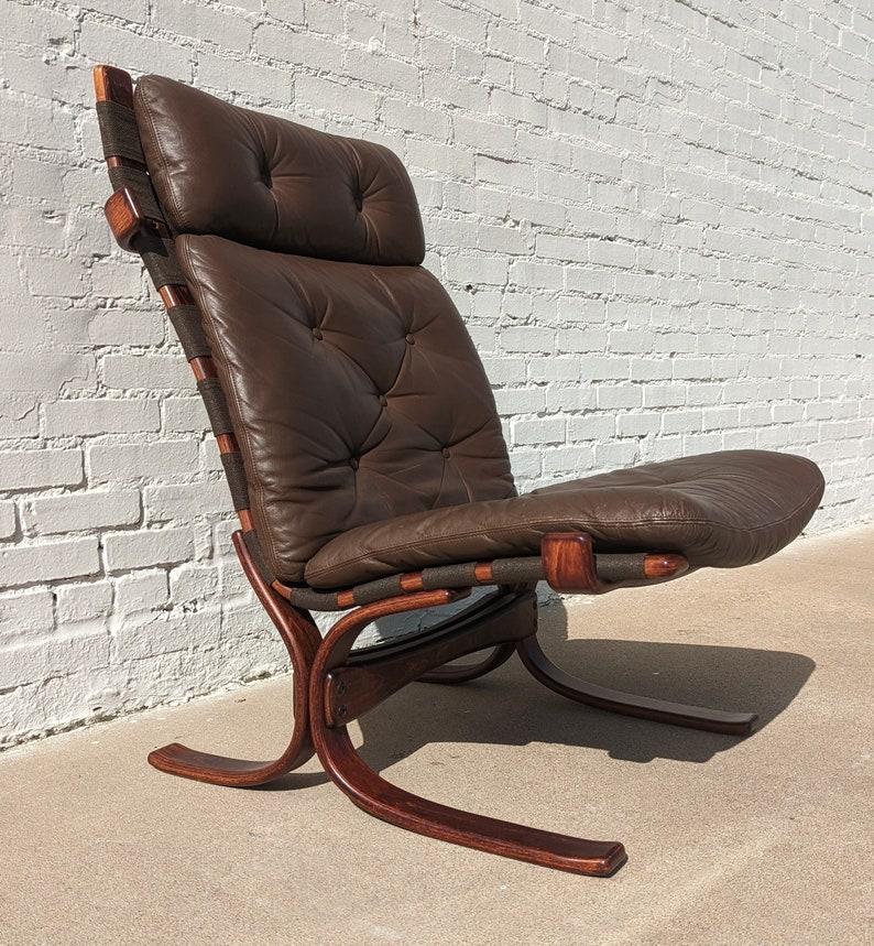 Mid Century Danish Modern Ingmar Relling Lounge Chair For Sale 1