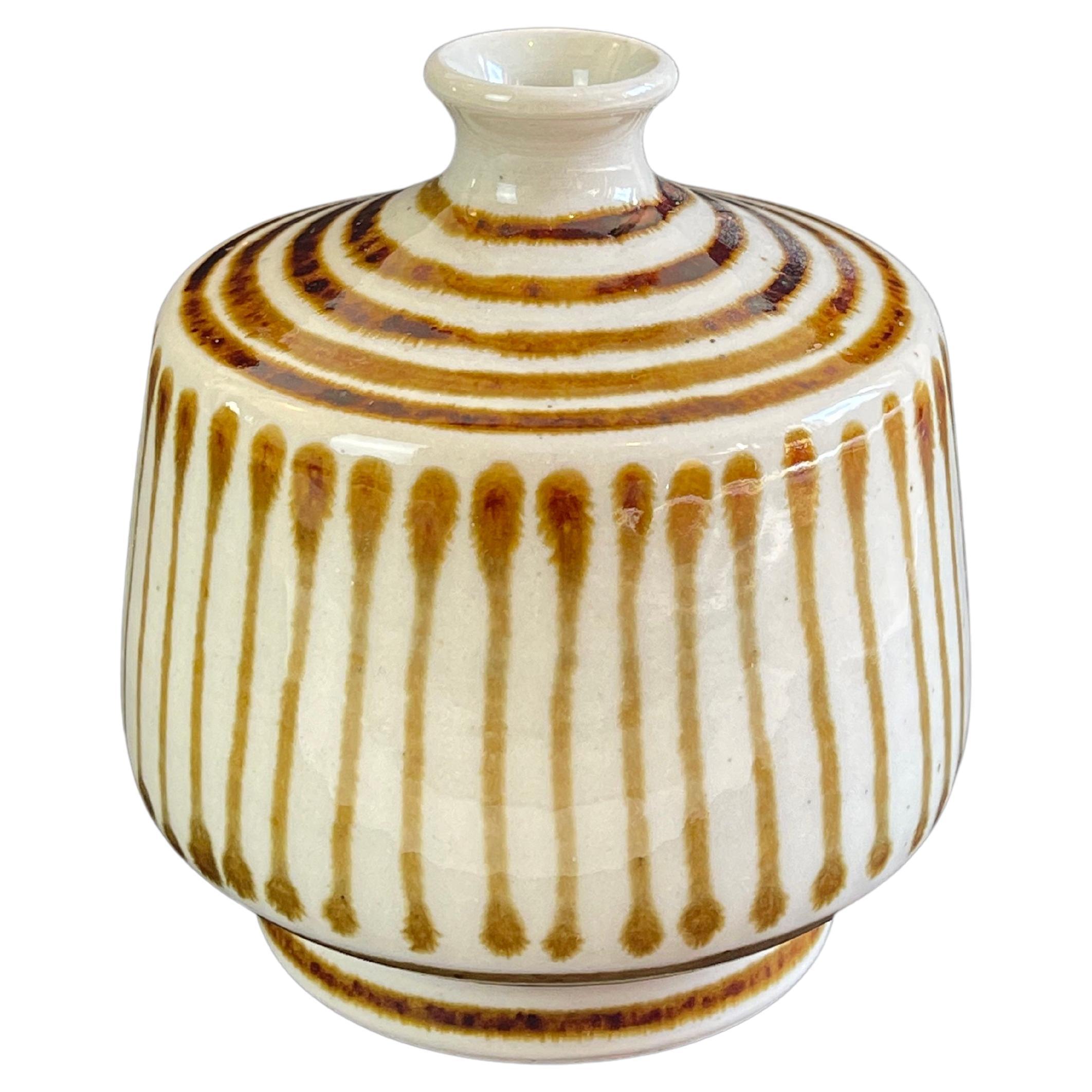 Mid-Century Danish Modern & Japanese Vibe Studio Ceramic Vase Caramel, 1950s For Sale