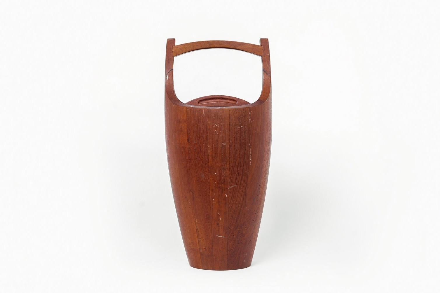 Mid-Century Modern Midcentury Danish Modern Jens Quistgaard for Dansk Teak Ice Bucket For Sale
