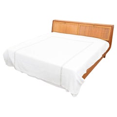 Letto a piattaforma King danese moderno di metà secolo Testa di canna Torben Strandgaard