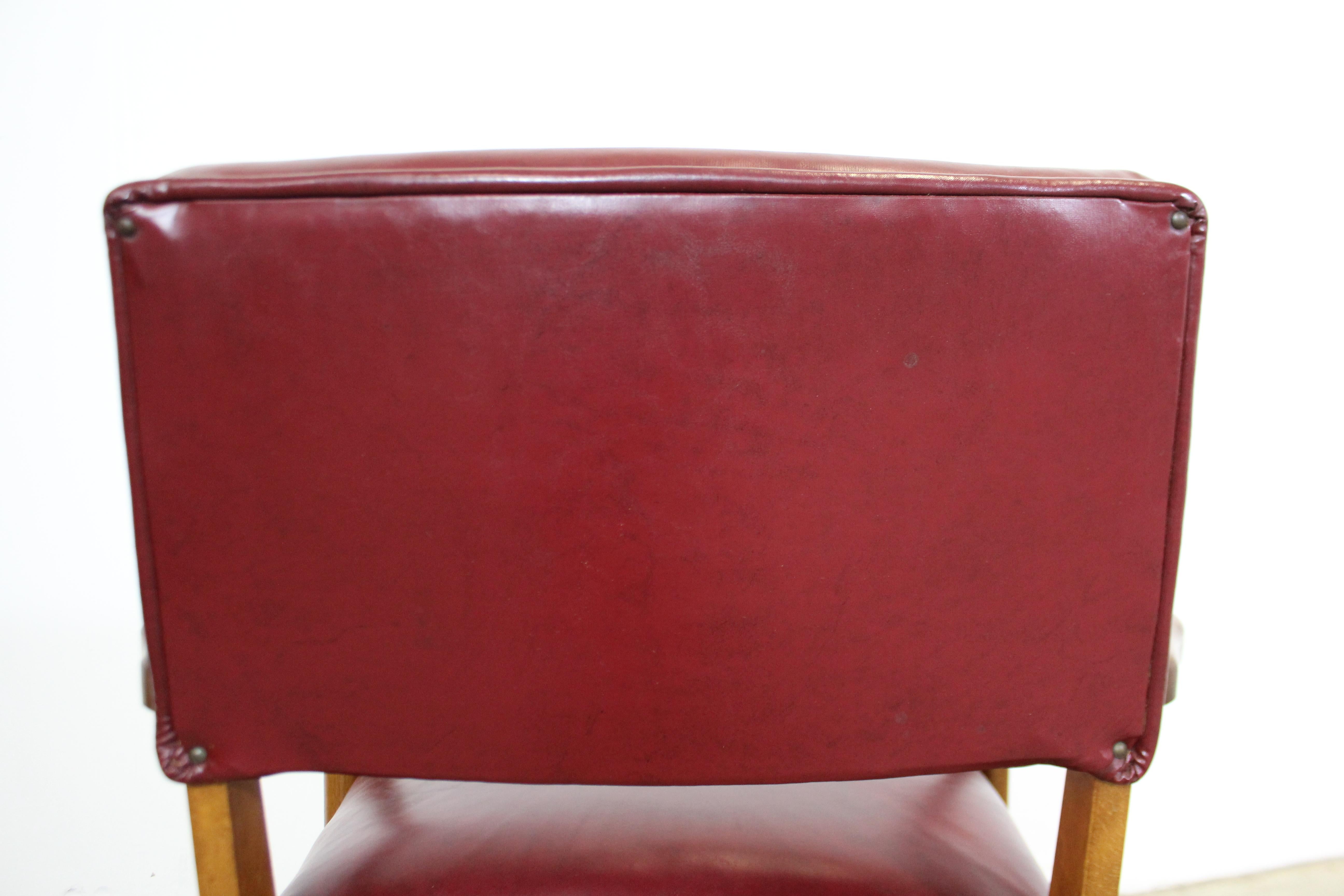Mid-century Modern Faux Leather Armchair In Good Condition In Wilmington, DE