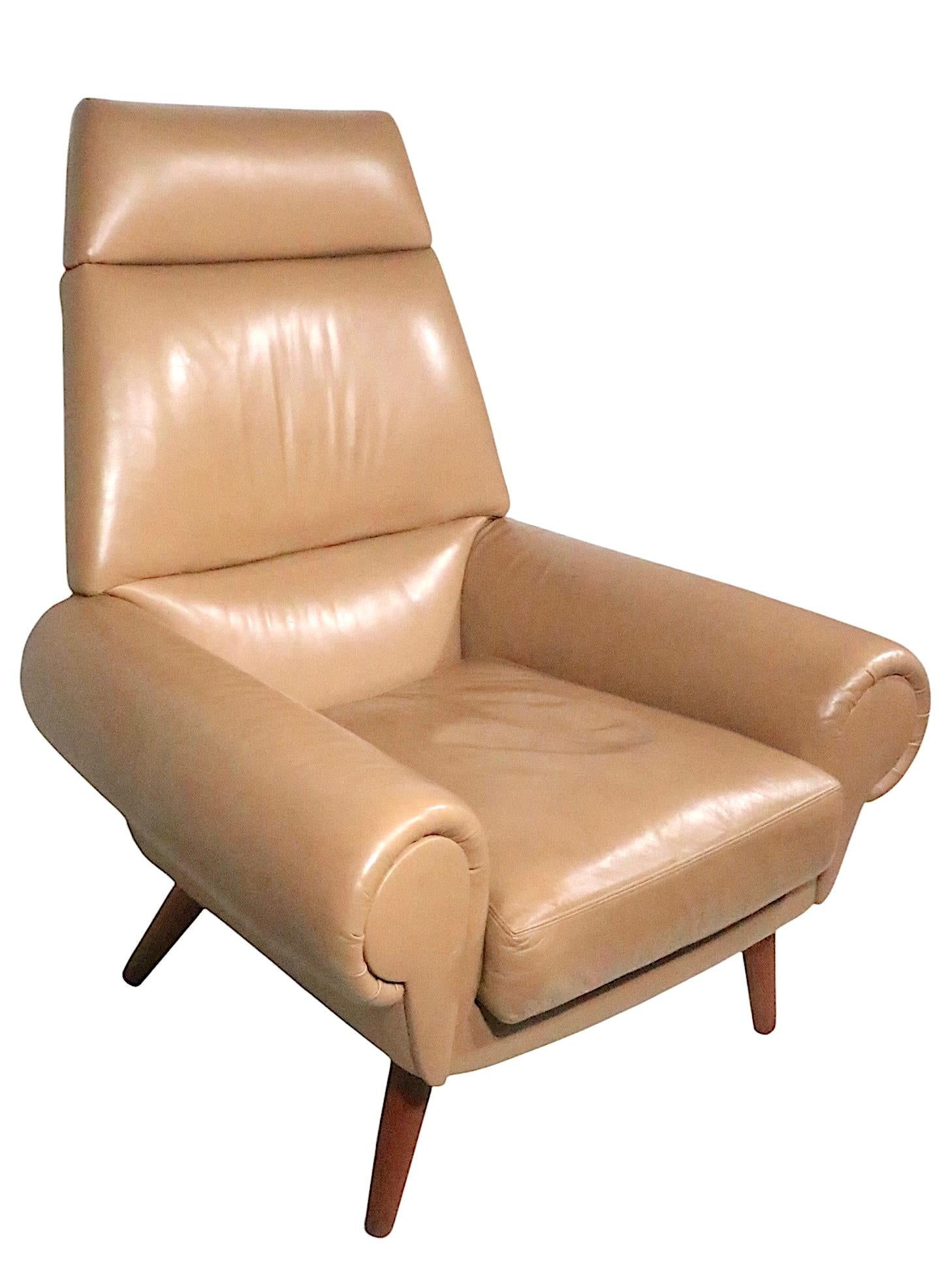 Sedia da salotto in pelle moderna danese del Mid Century di Kurt Ostervig per Ryesburg in vendita 2