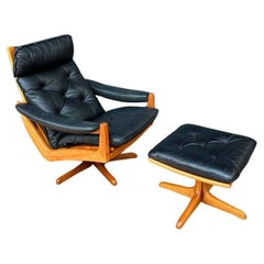 Retro Mid-Century Danish Modern Leather Reclining Lounge Chair with Stool