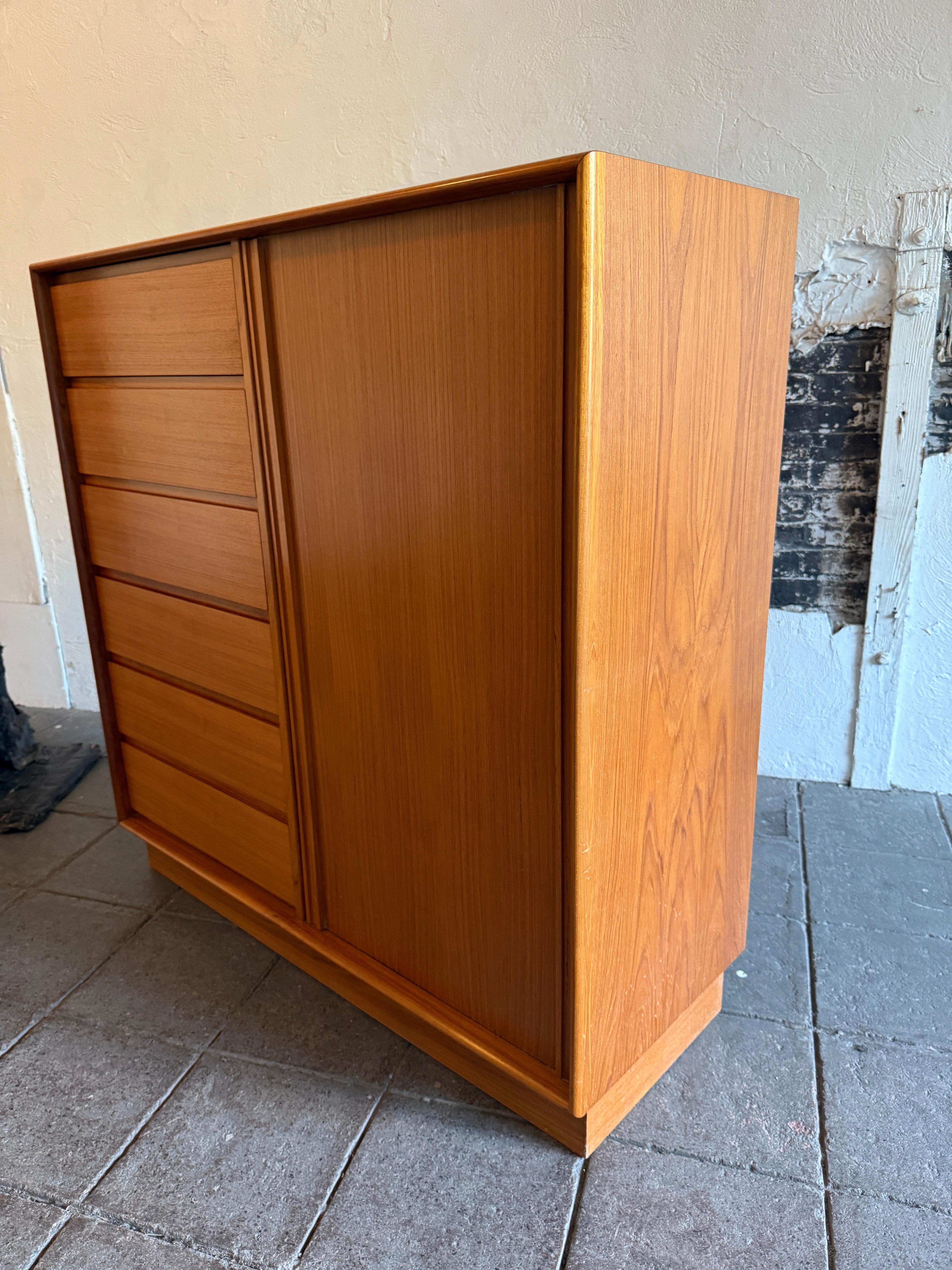 Mid century danish modern light teak tall wide wardrobe dresser by Art Furn For Sale 2