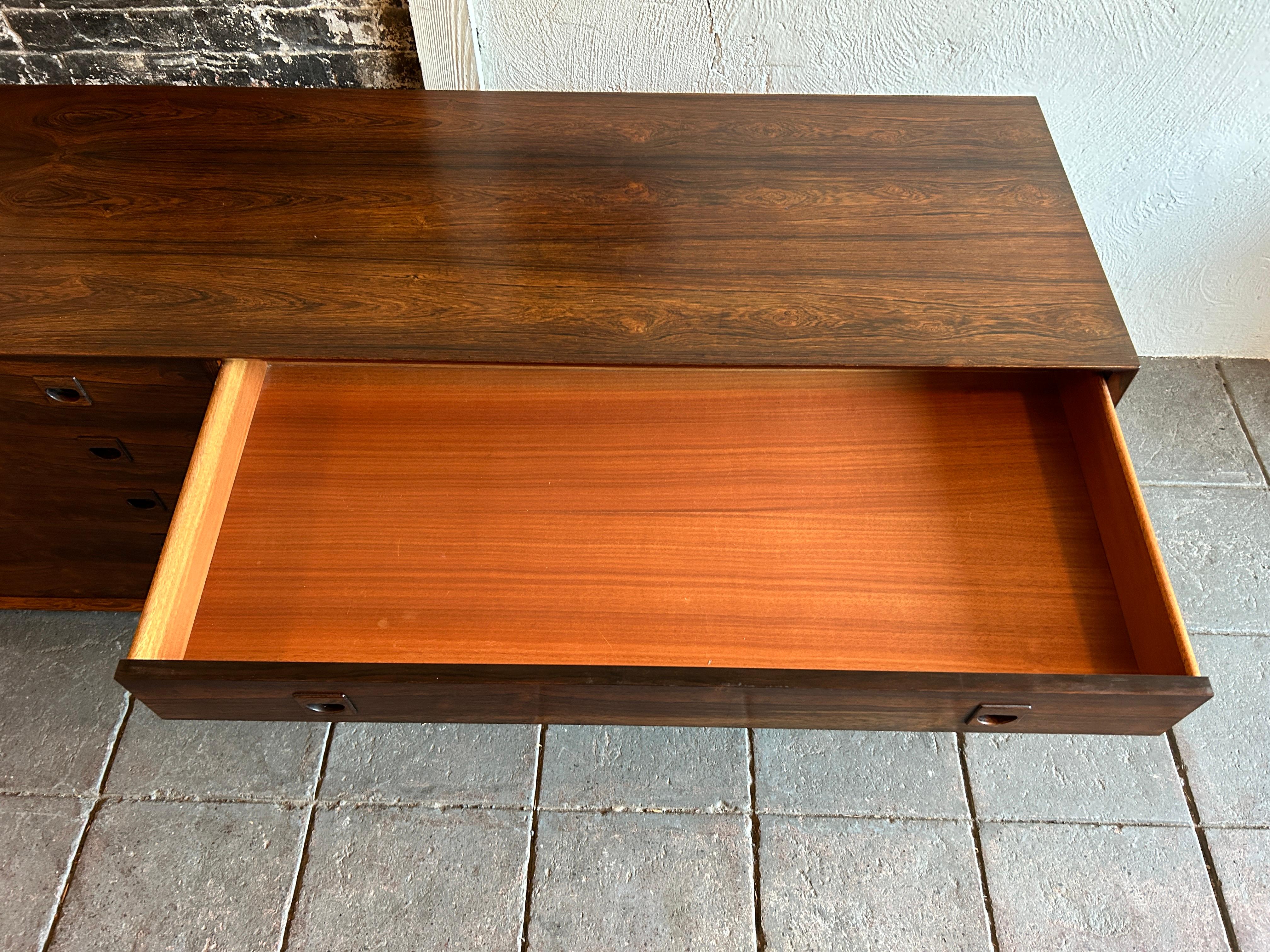 Mid-Century Danish Modern long low Rosewood dresser credenza 8 Drawer 2