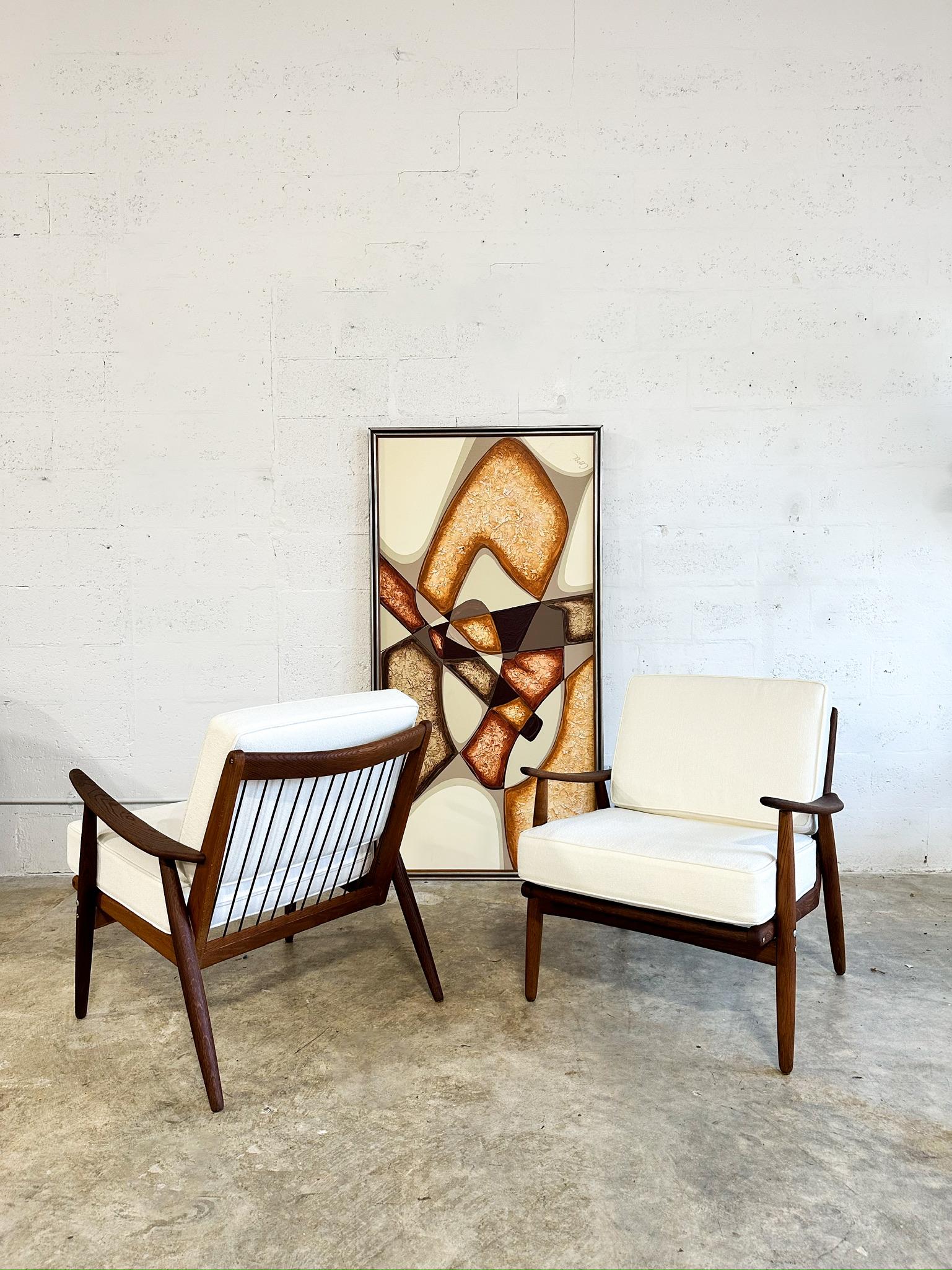 Danois Paire de fauteuils de salon danois du milieu du siècle - The Modernity en vente