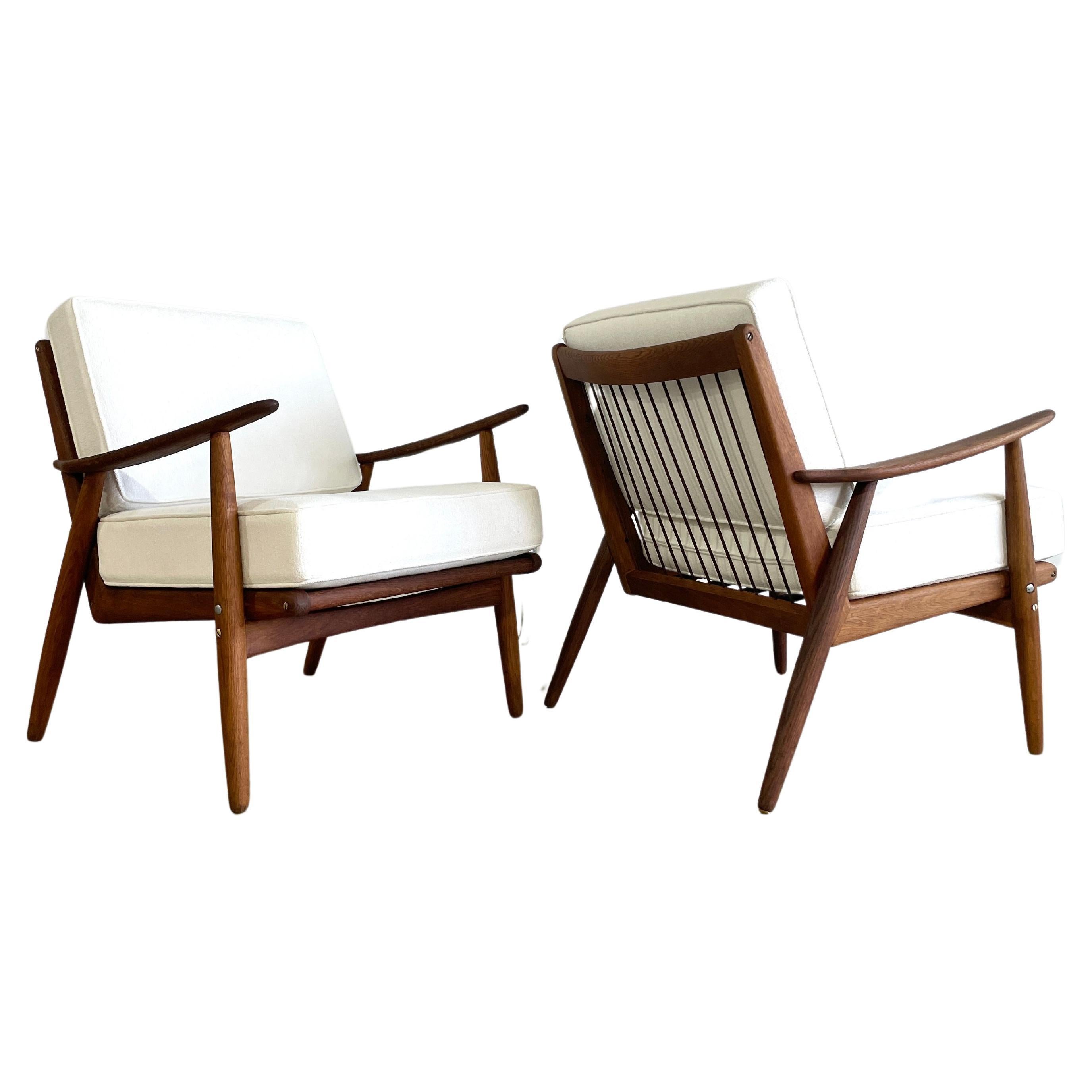 Mid Century Danish Modern Lounge Arm Chairs - a Pair For Sale