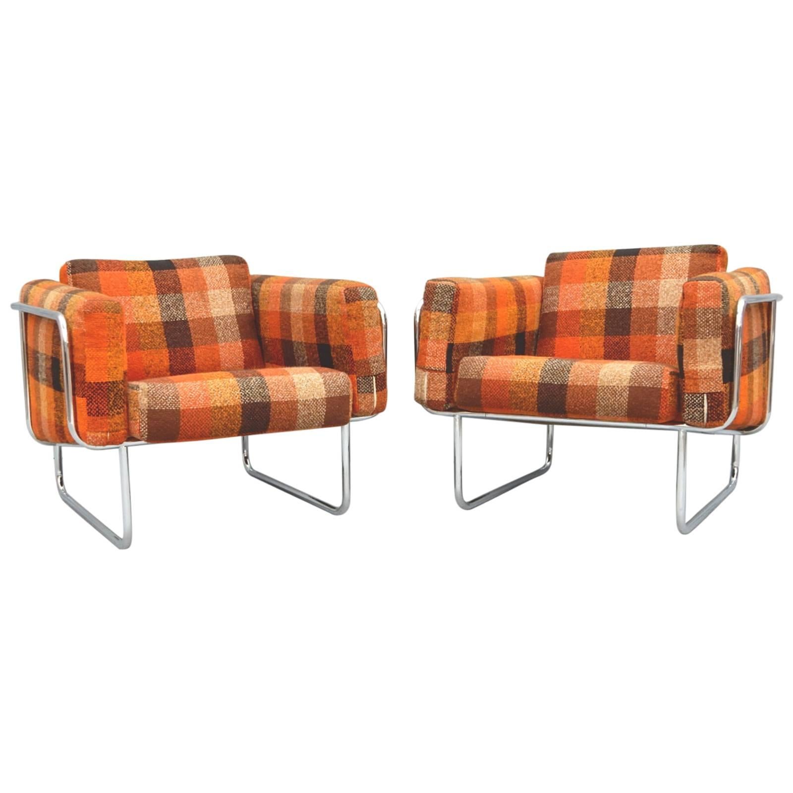 Mid Century Danish Modern Lounge Chairs by Hans Eichenberger 1