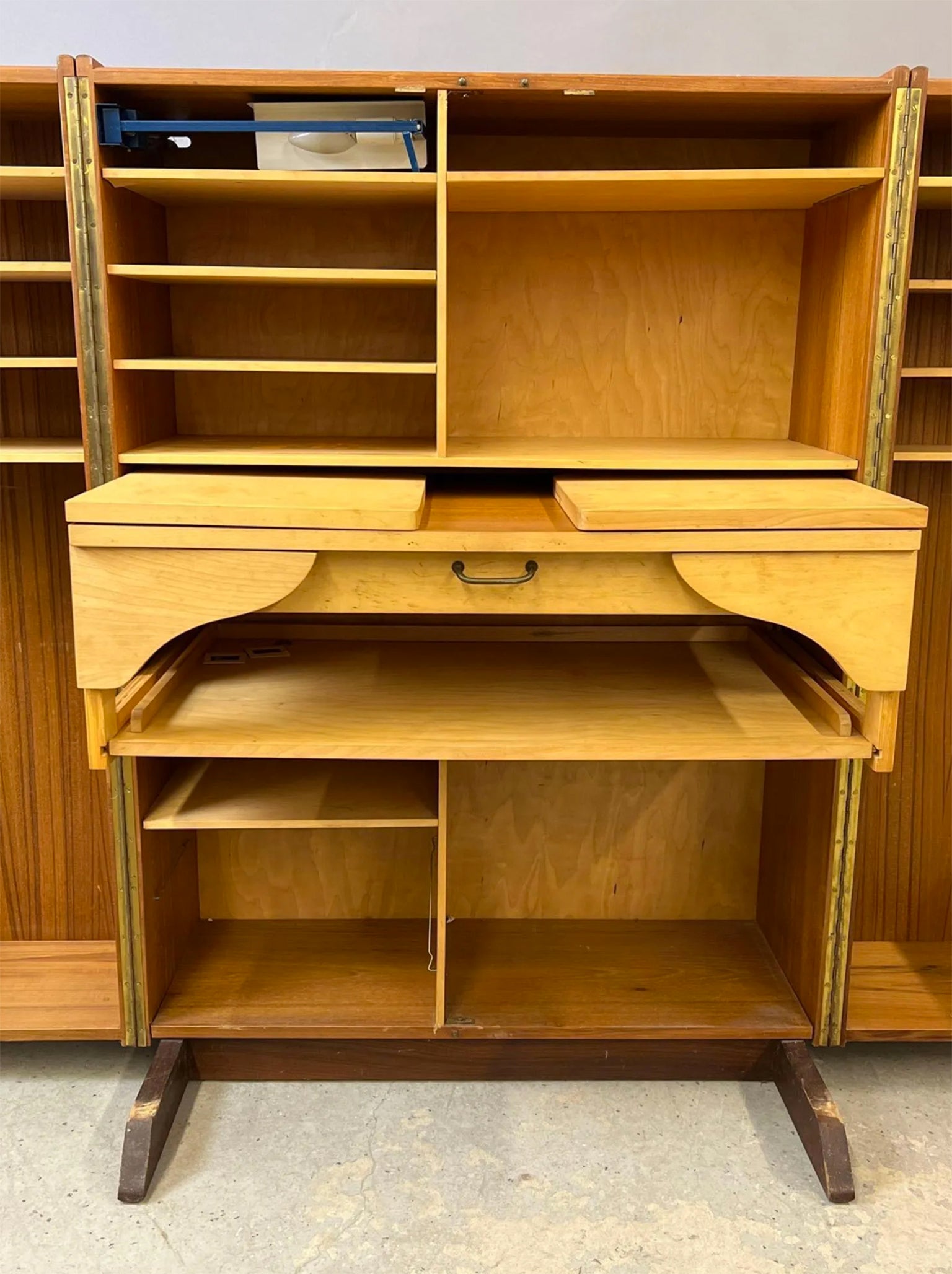 hideaway desk cabinet
