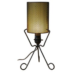Mid Century Danish Modern Metal Atomic Tripod Fiberglass Shade Table Lamp 50s
