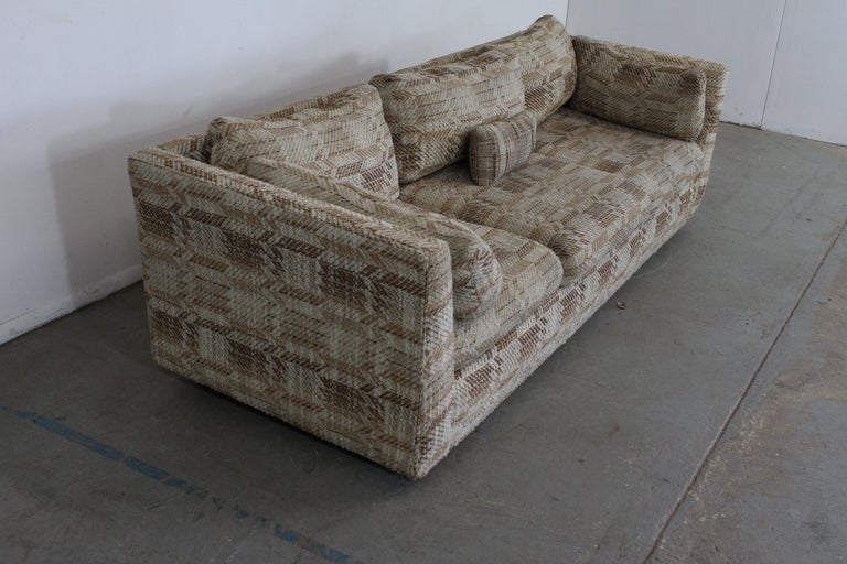 Mid-Century Modern Mid-Century Danish Modern Milo Baughman Style Stratford 3-Seat Pit Sofa For Sale