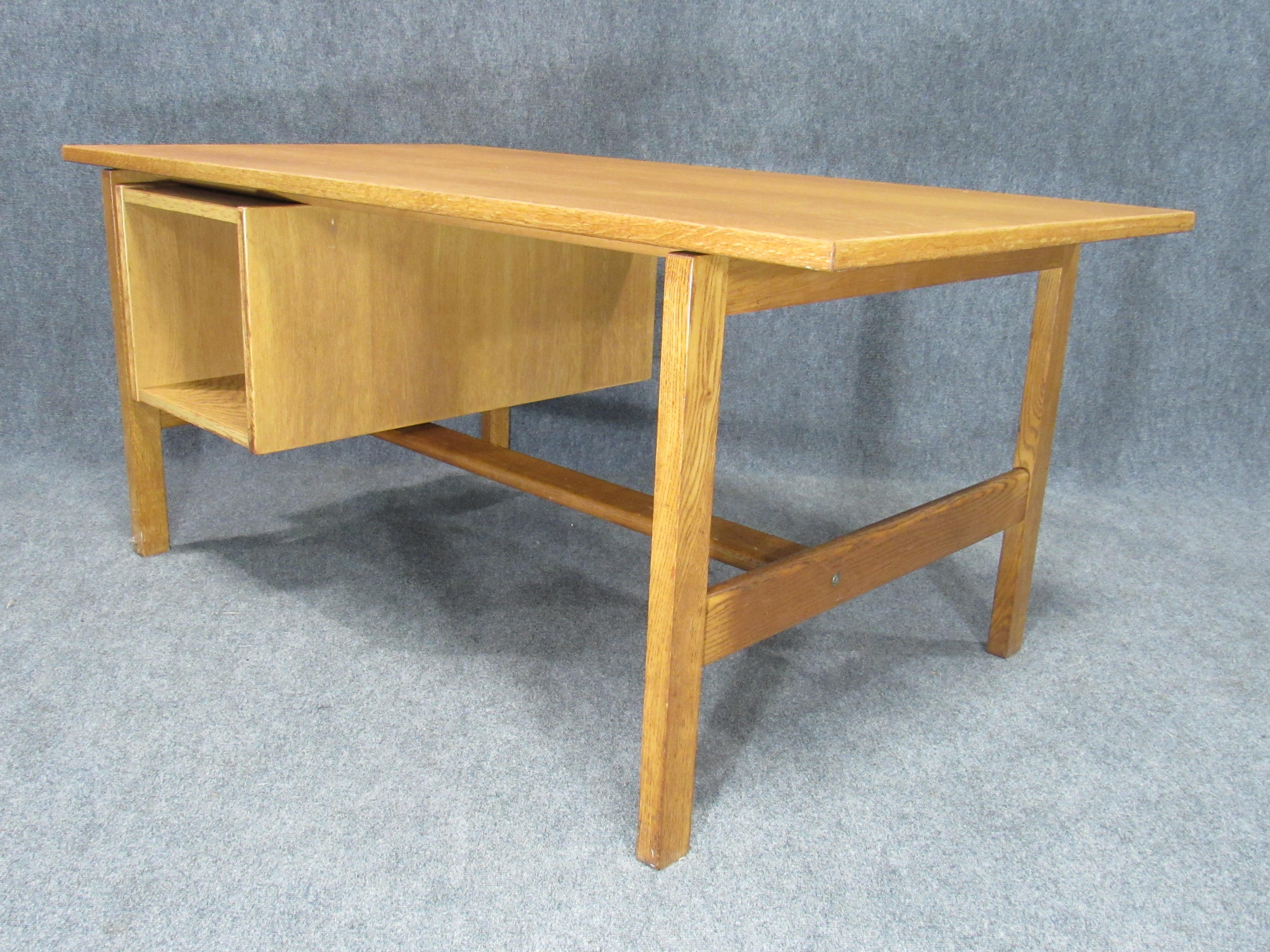 Mid-Century Modern Midcentury Danish Modern Model 156 Oak Desk by Hans Wegner for GETAMA
