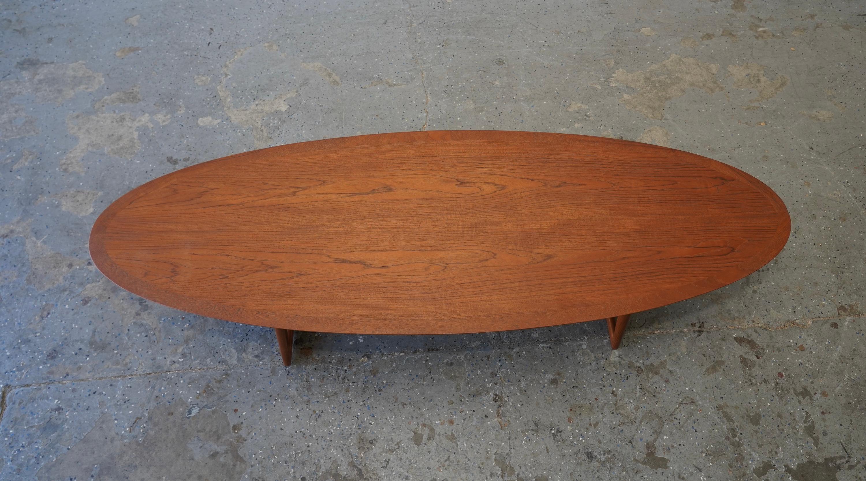Mid-Century Danish Modern Moreddi Walnut Surfboard Coffee Table For Sale 9