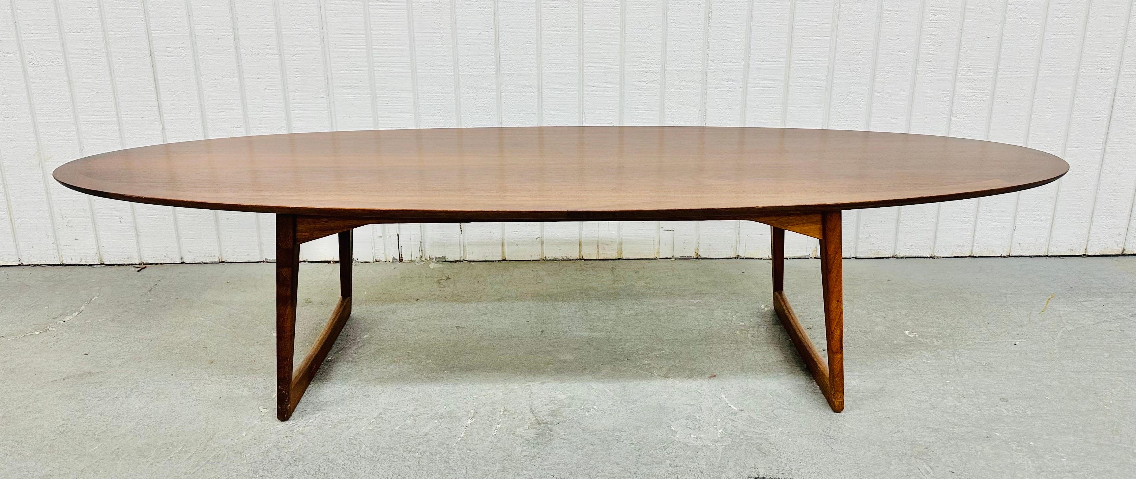20th Century Mid-Century Danish Modern Moreddi Walnut Surfboard Coffee Table For Sale