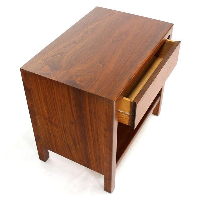 Mid-Century Modern Mid-Century Danish Modern One-Drawer Oiled Walnut Night Stand End Table Baughman For Sale