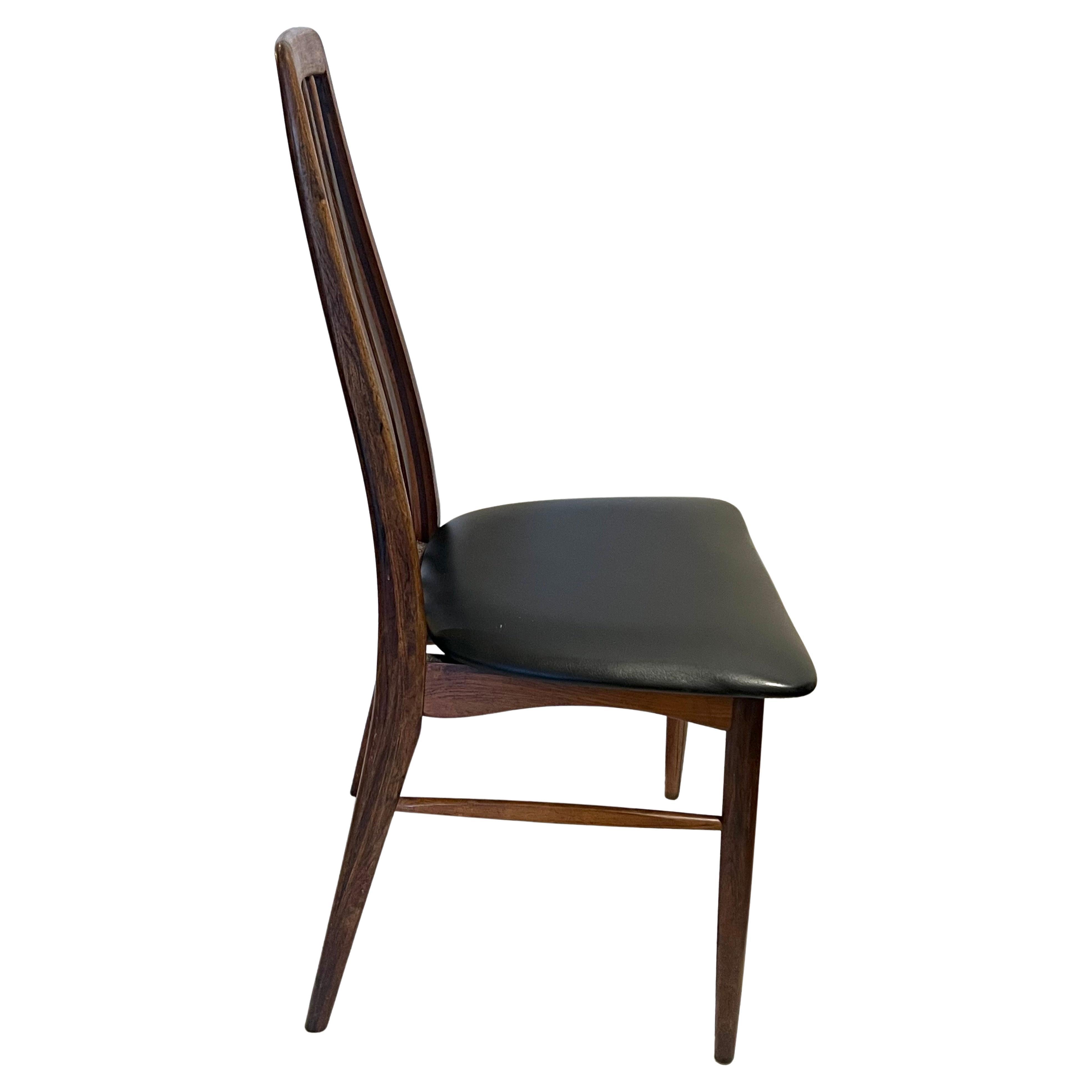 20th Century Mid-Century Danish Modern Pair of Rare Dining Chairs in Rosewood Model Eva For Sale