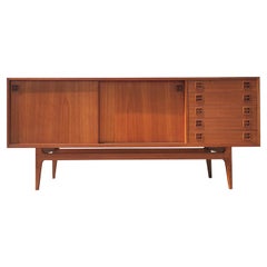 Credenza moderna danese del metà secolo Pedersen & Son in teak