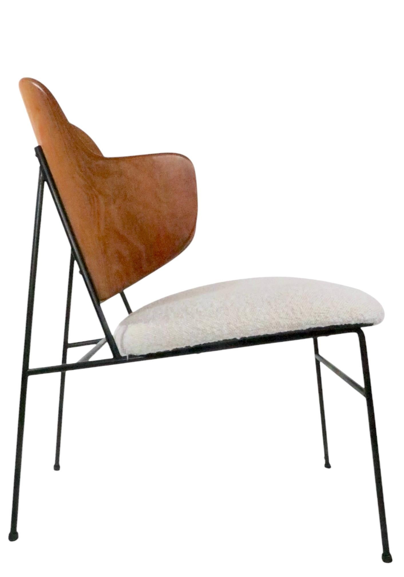 Sillón Pingüino Moderno Danés de Mitad de Siglo de Kofod - Larsen / Selig c 1950s siglo XX en venta