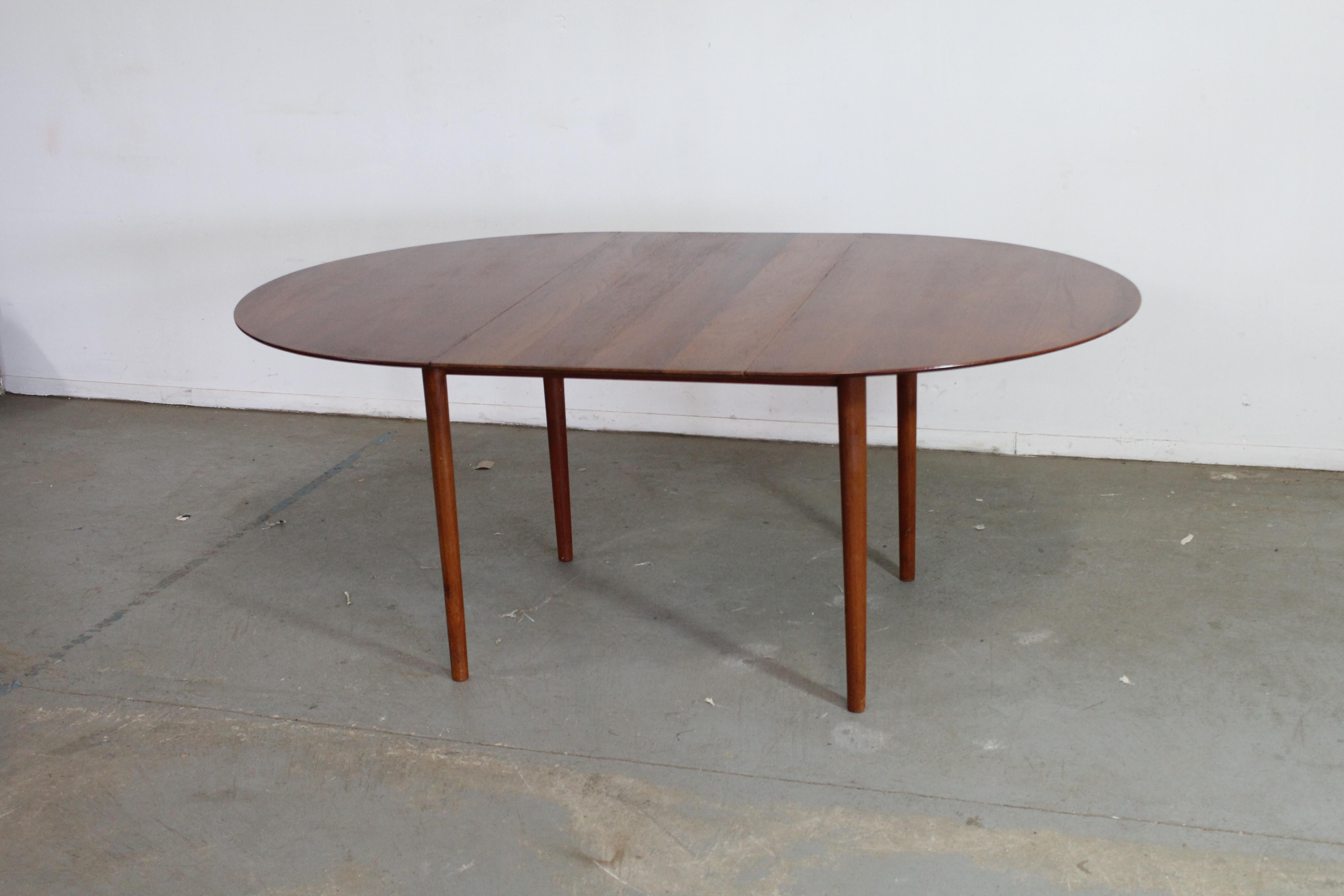 Mid-Century Danish Modern Peter Hdvit Teak Oval Dining Table w 1 Extension For Sale 10