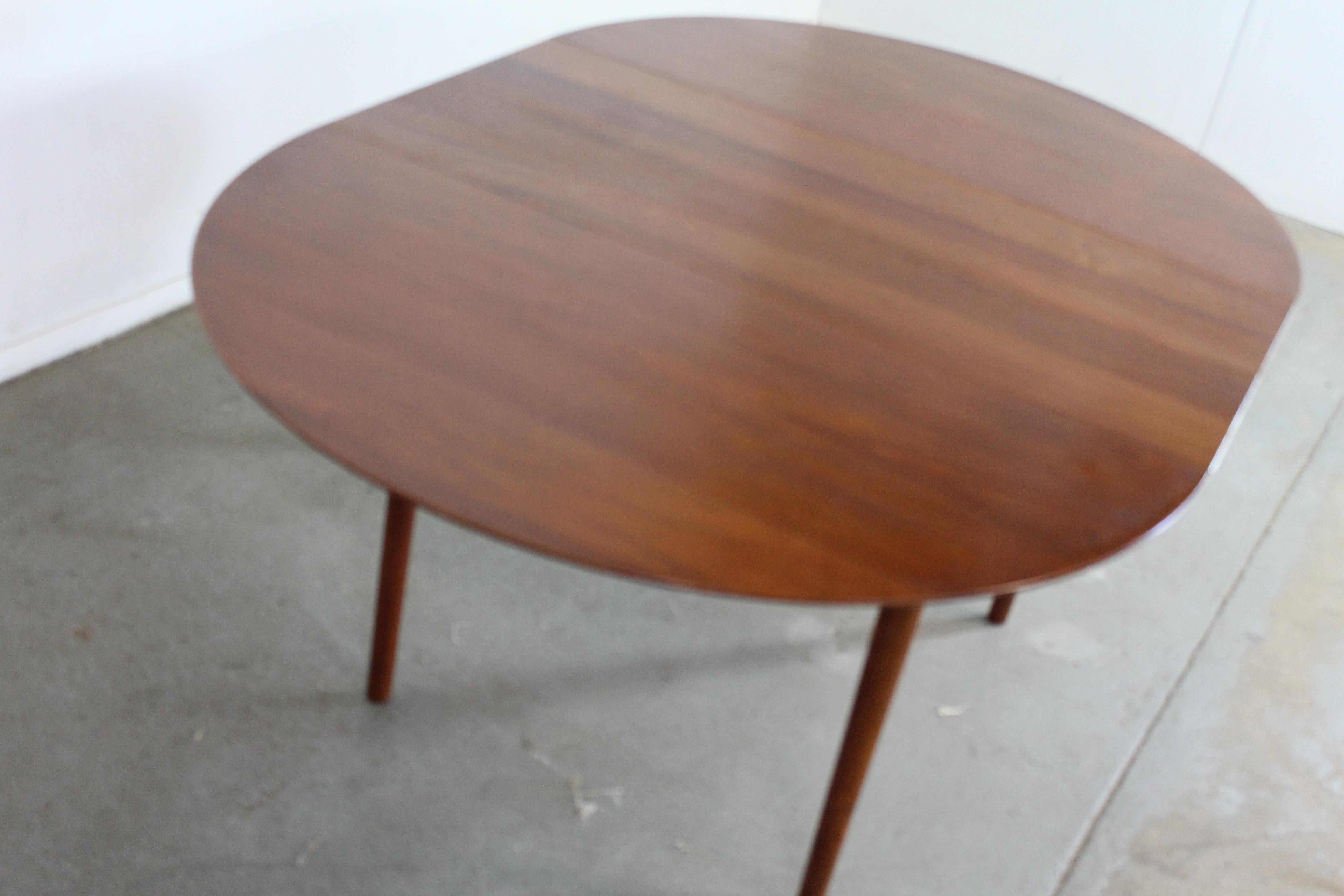 European Mid-Century Danish Modern Peter Hdvit Teak Oval Dining Table w 1 Extension For Sale