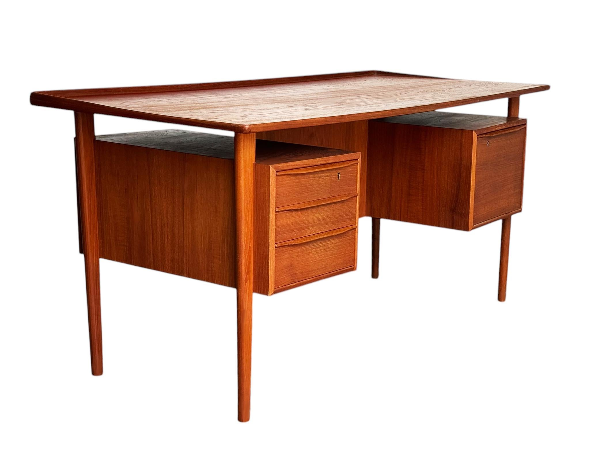 Scandinavian Modern Mid Century Danish Modern Peter Lovig Nielsen Teak Executive Desk for Dansk