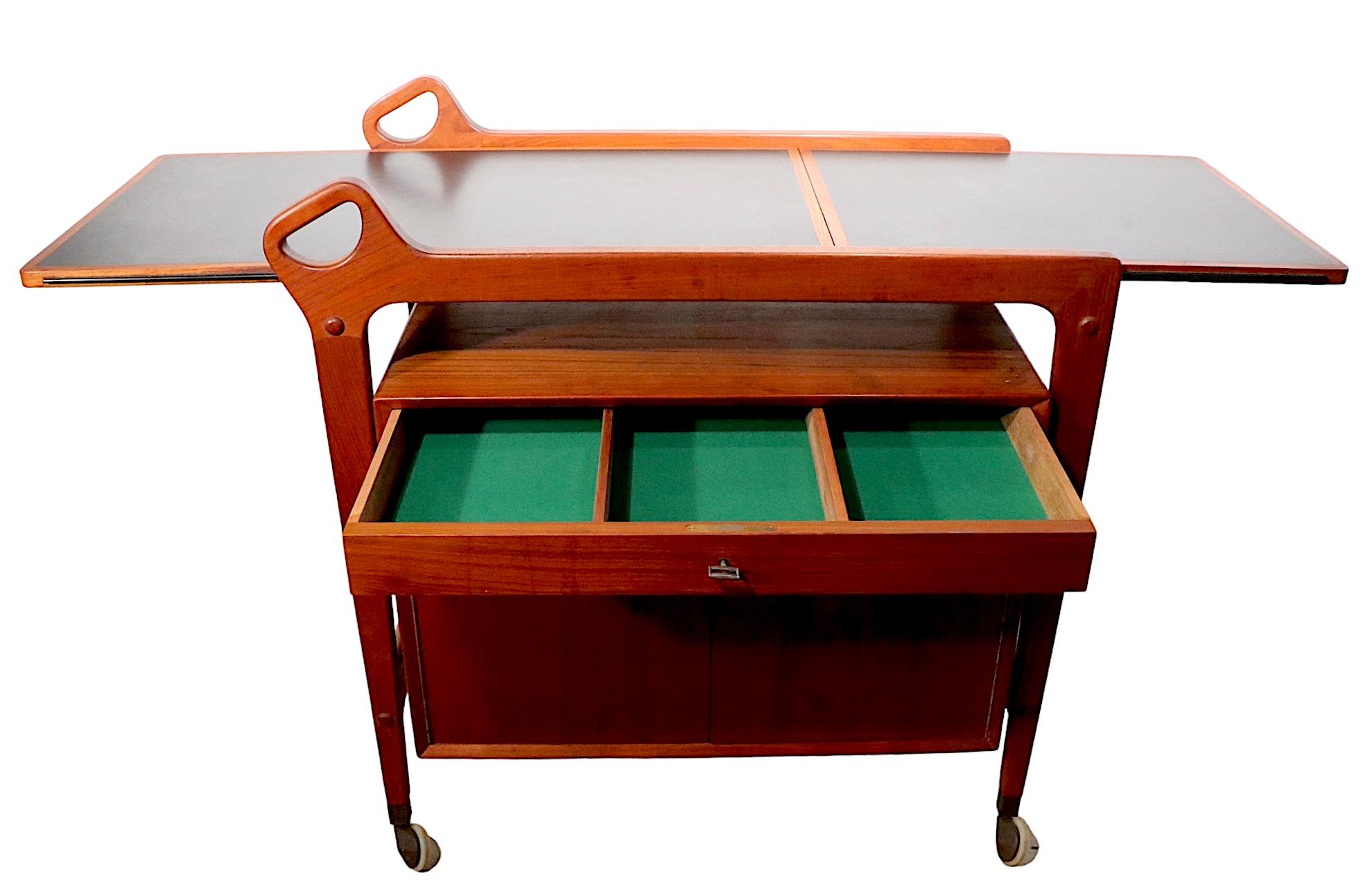 20th Century Midcentury Danish Modern Rolling Teak Bar Serving Cart with Extendable Top