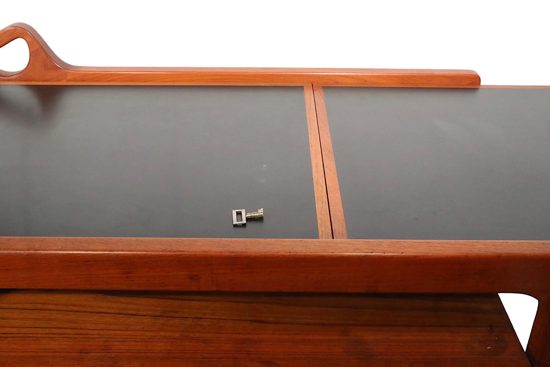 Midcentury Danish Modern Rolling Teak Bar Serving Cart with Extendable Top 1