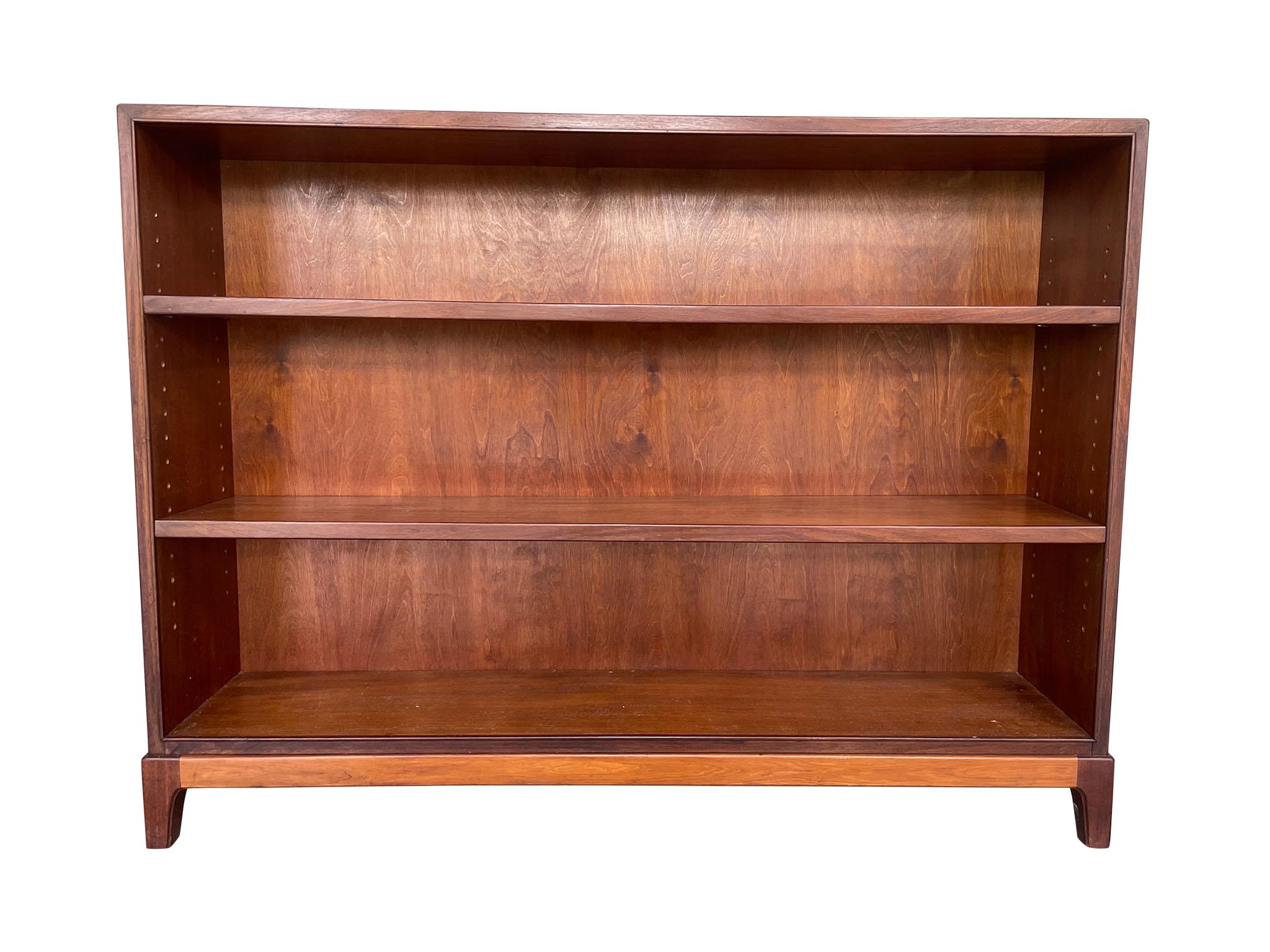 Midcentury Danish Modern Rosewood Bookcase by Frits Henningsen In Good Condition In New York, NY