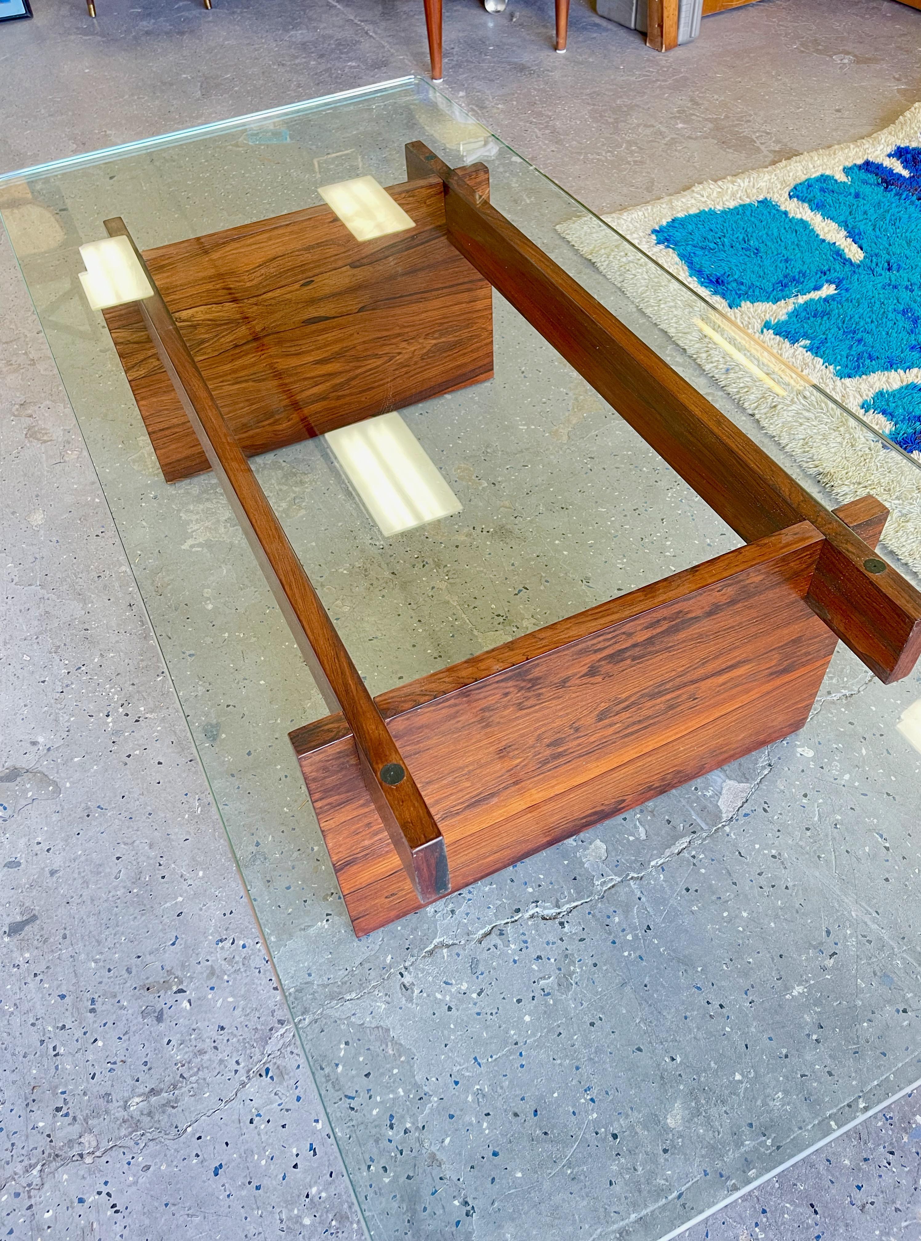 Danish Mid Century Modern Rosewood & Glass Coffee table by Svend Langkilde In Excellent Condition In Las Vegas, NV