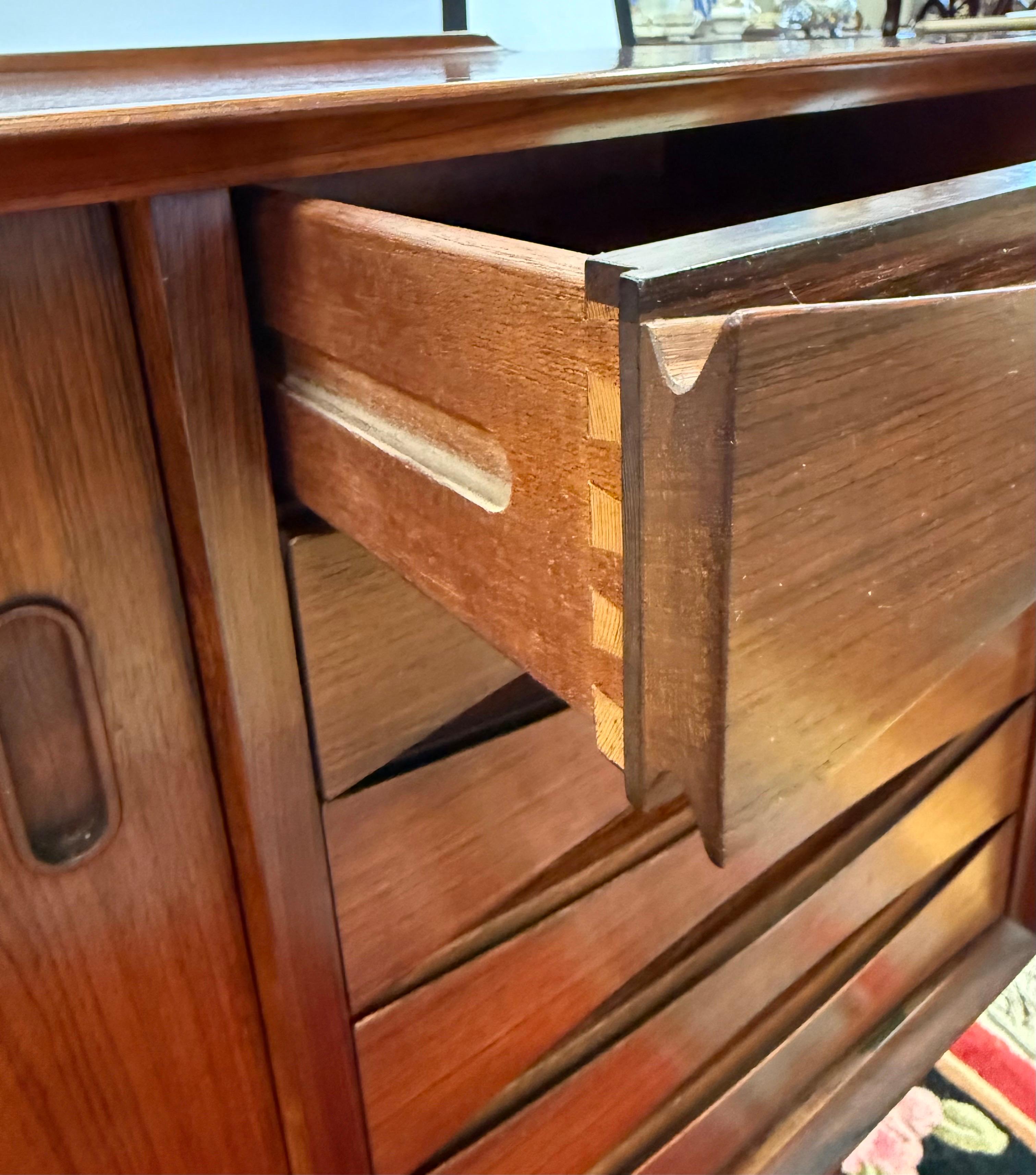 Arne Vodder Danish Modern Rosewood Credenza Sideboard Buffet Server Bar Cabinet 5