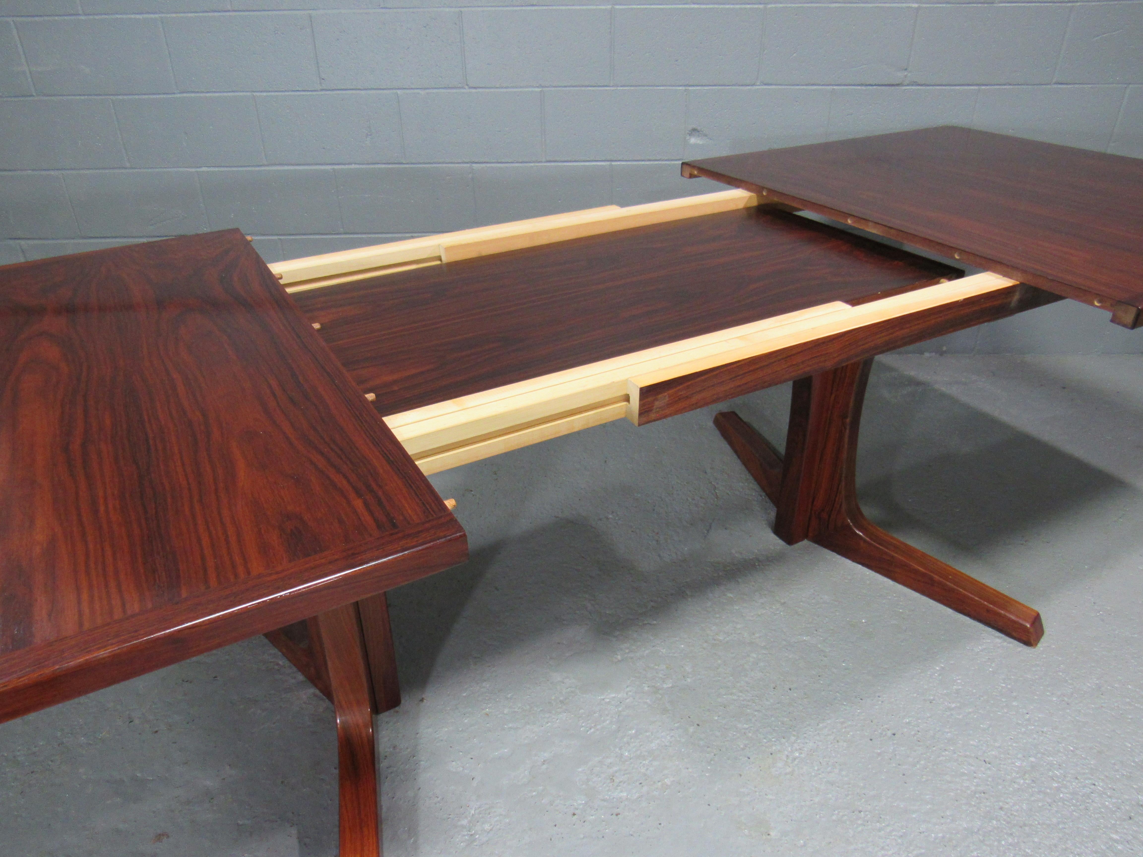Mid-20th Century Mid-Century Danish Modern Rosewood Extension Dining Table by Gudme For Sale