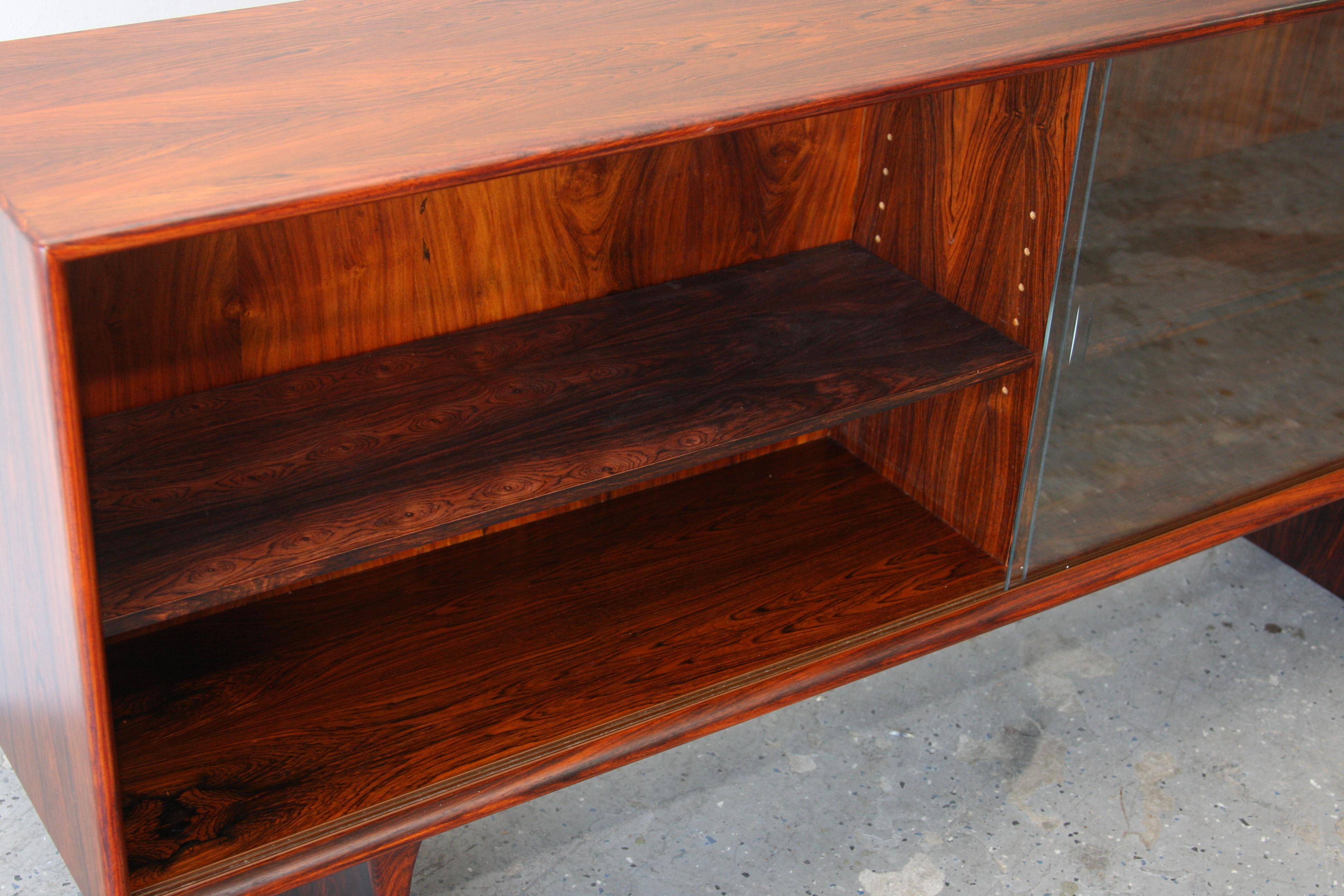 Mid-Century Danish Modern Rosewood Low Media Bookshelf By Bernhard Pedersen 8