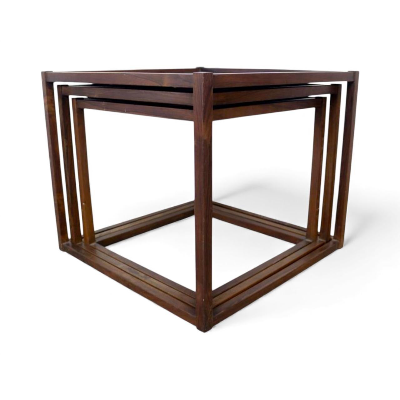 Mid-Century Danish Modern Rosewood Nesting Tables By Bodil Kjaer Pedersen & Son In Good Condition For Sale In Kennesaw, GA