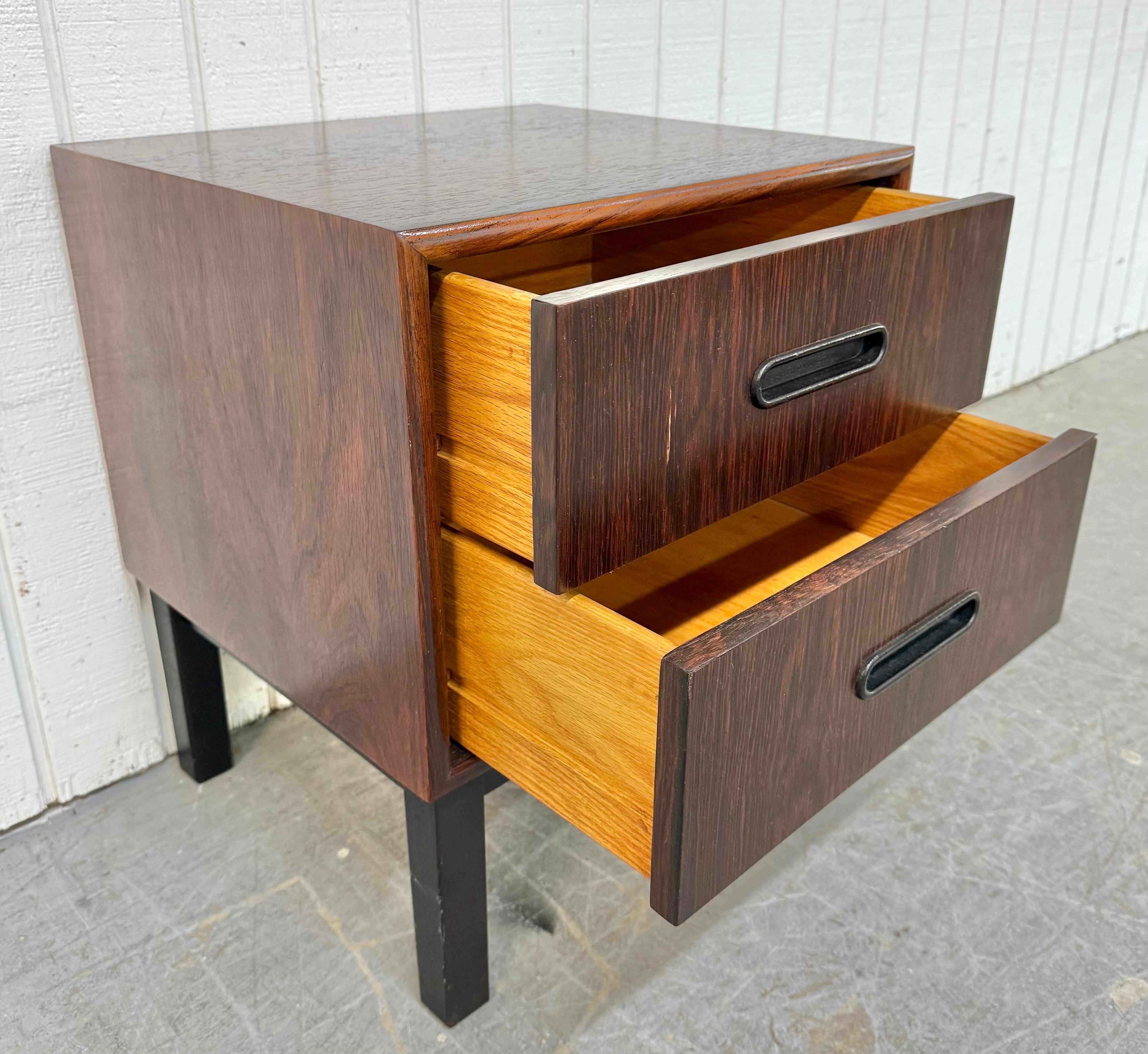 Comodini in legno di palissandro della modernità danese del metà del secolo - Set di 2 in vendita 2