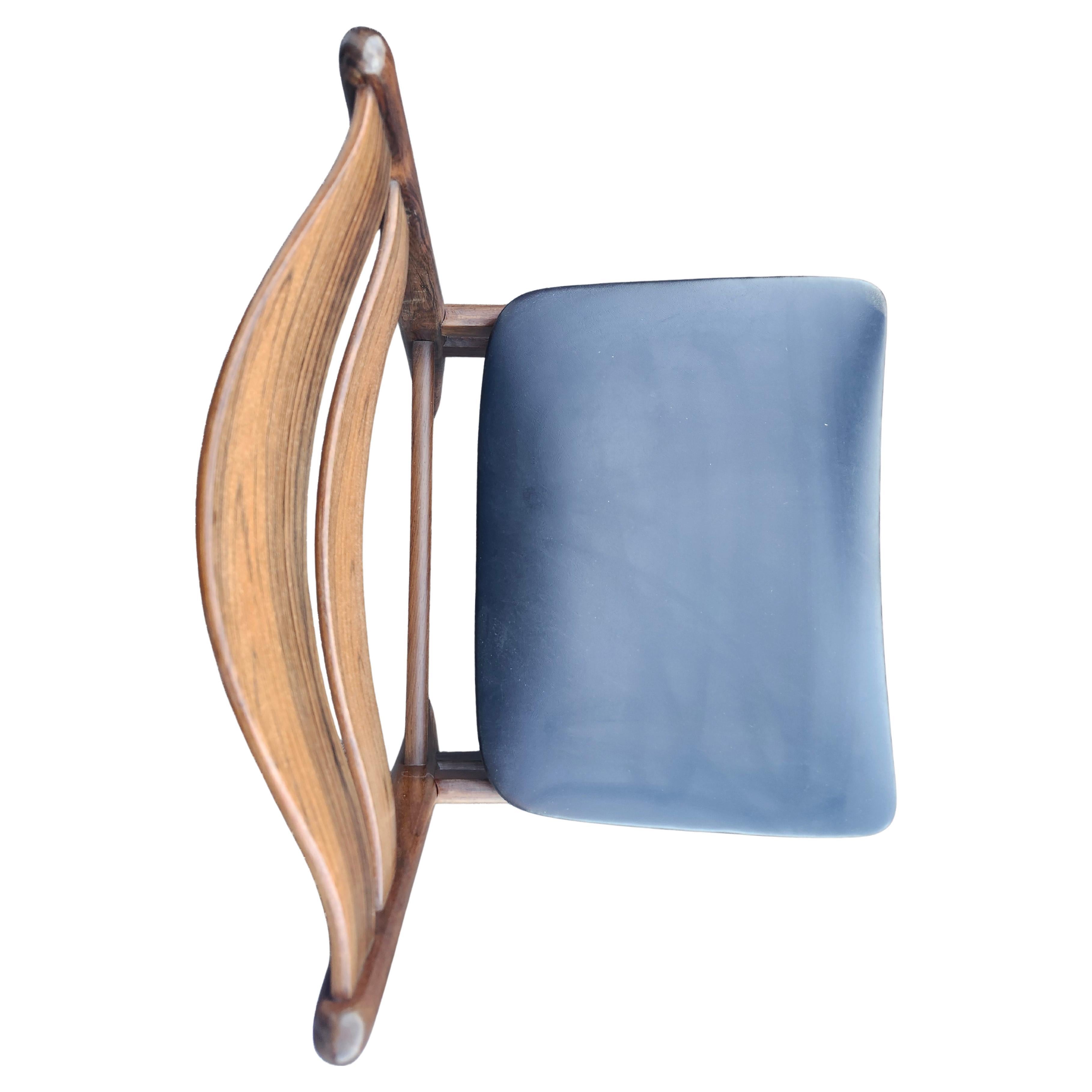 Mid Century Danish Modern Rosewood Set of 8 Dining Chairs by BS Mobelfabrik 1968 For Sale 1