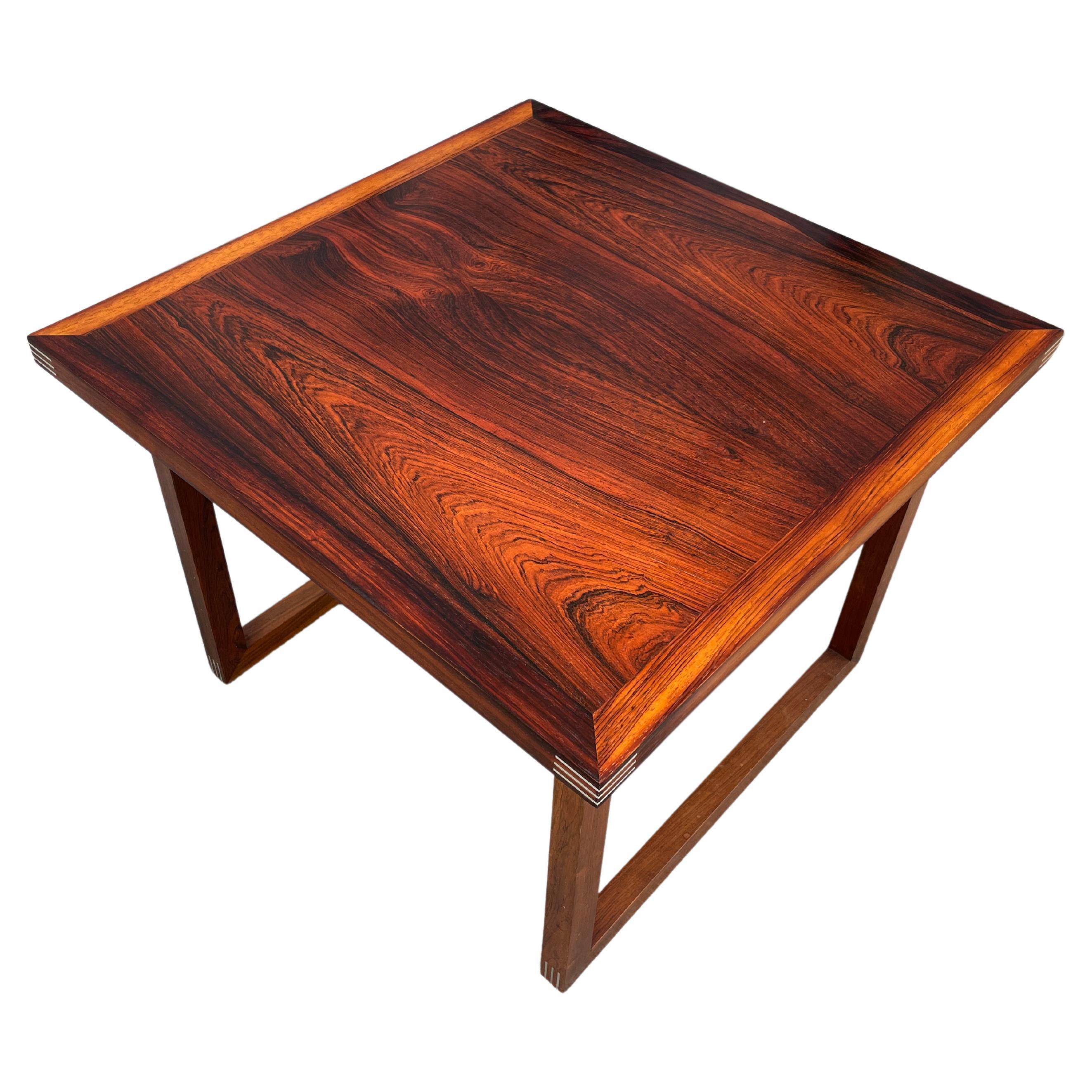 Antique & Vintage Coffee Tables and Cocktail Tables For Sale in New