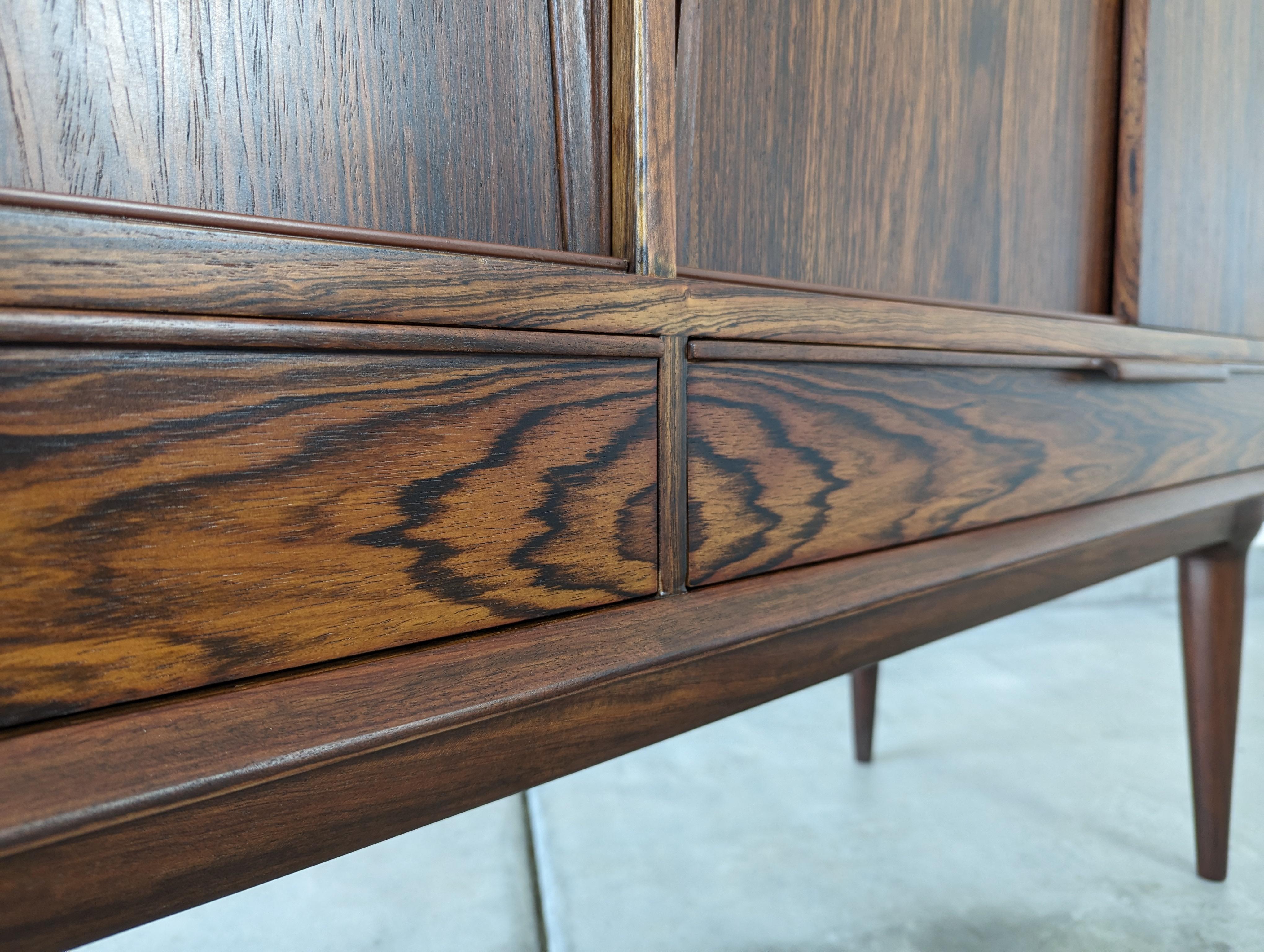 Mid Century Danish Modern Rosewood Sideboard/Credenza by Gunni Omann, c1960s For Sale 9