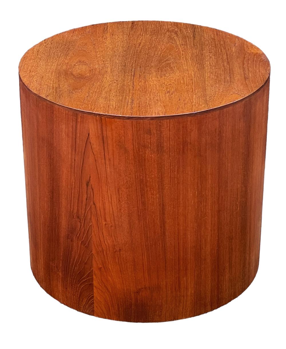Mid Century Danish Modern Round Circular Teak Drum Table as Side or Coffee Table For Sale 2