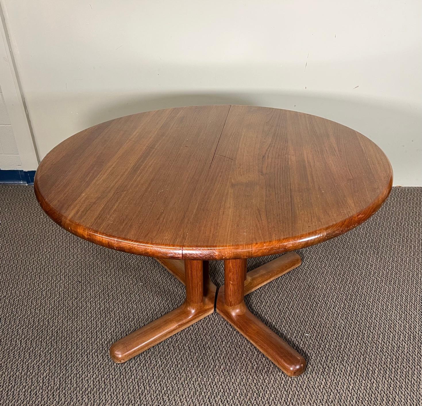 Mid Century Danish Modern Round Teak Extending Dining Table By Sun Furnitue 10